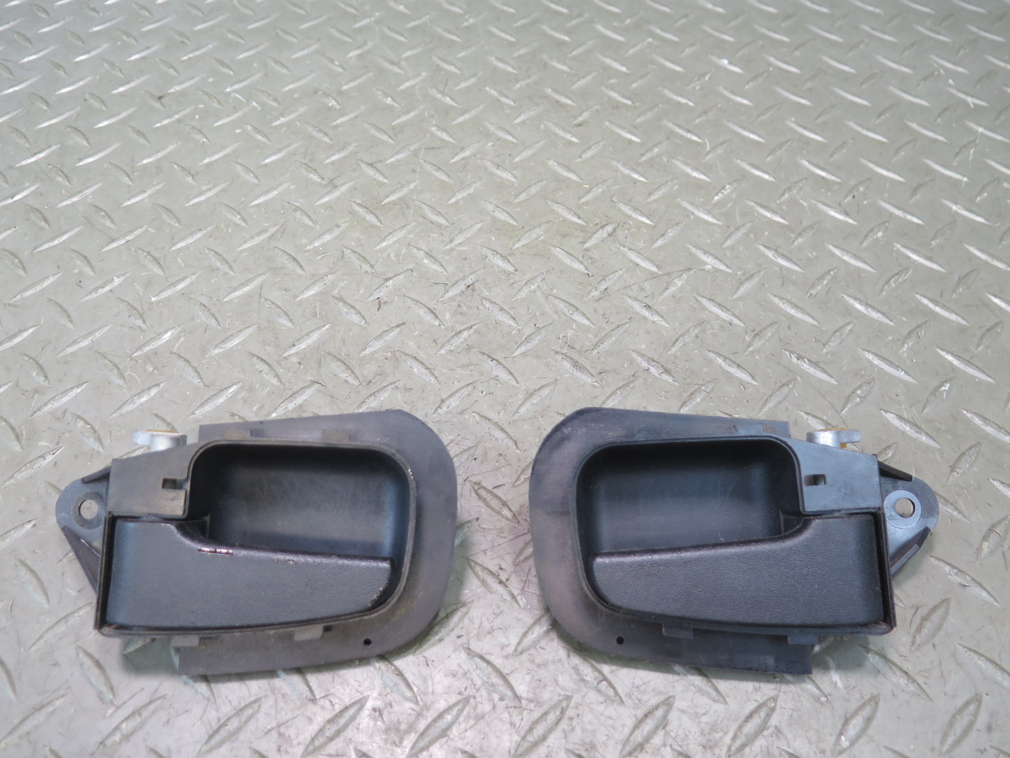 94-99 BMW E36 318iC Coupe Conv Front Right & Left Interior Door Handle Set OEM