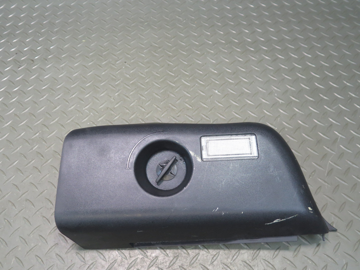 94-99 BMW E36 318iC Convertible Rear Left Right Tail Light Access Panel Set OEM