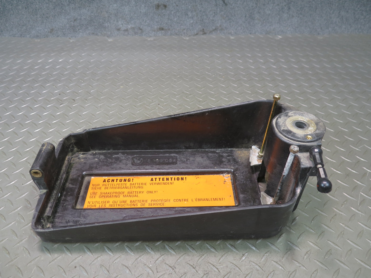 94-99 BMW E36 318iC Convertible Battery Tray Vibration Absorber Bracket OEM