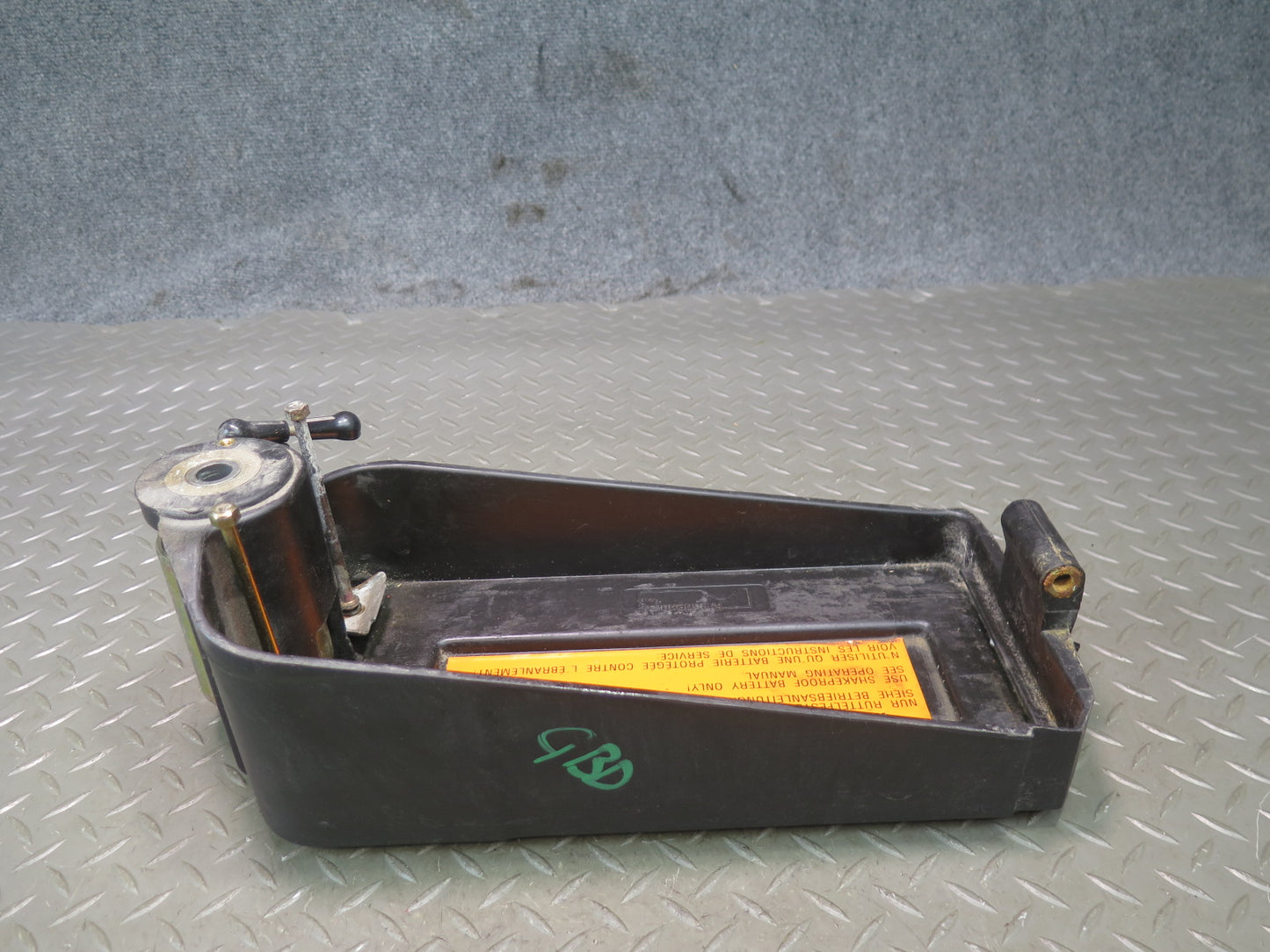 94-99 BMW E36 318iC Convertible Battery Tray Vibration Absorber Bracket OEM