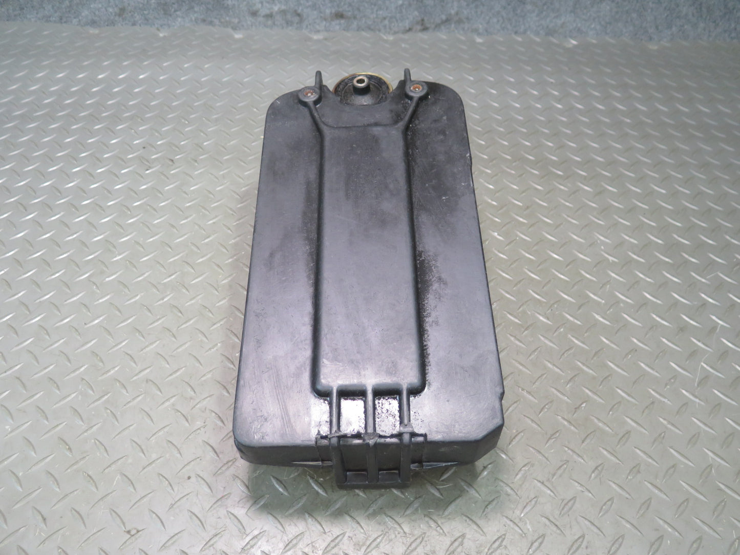 94-99 BMW E36 318iC Convertible Battery Tray Vibration Absorber Bracket OEM