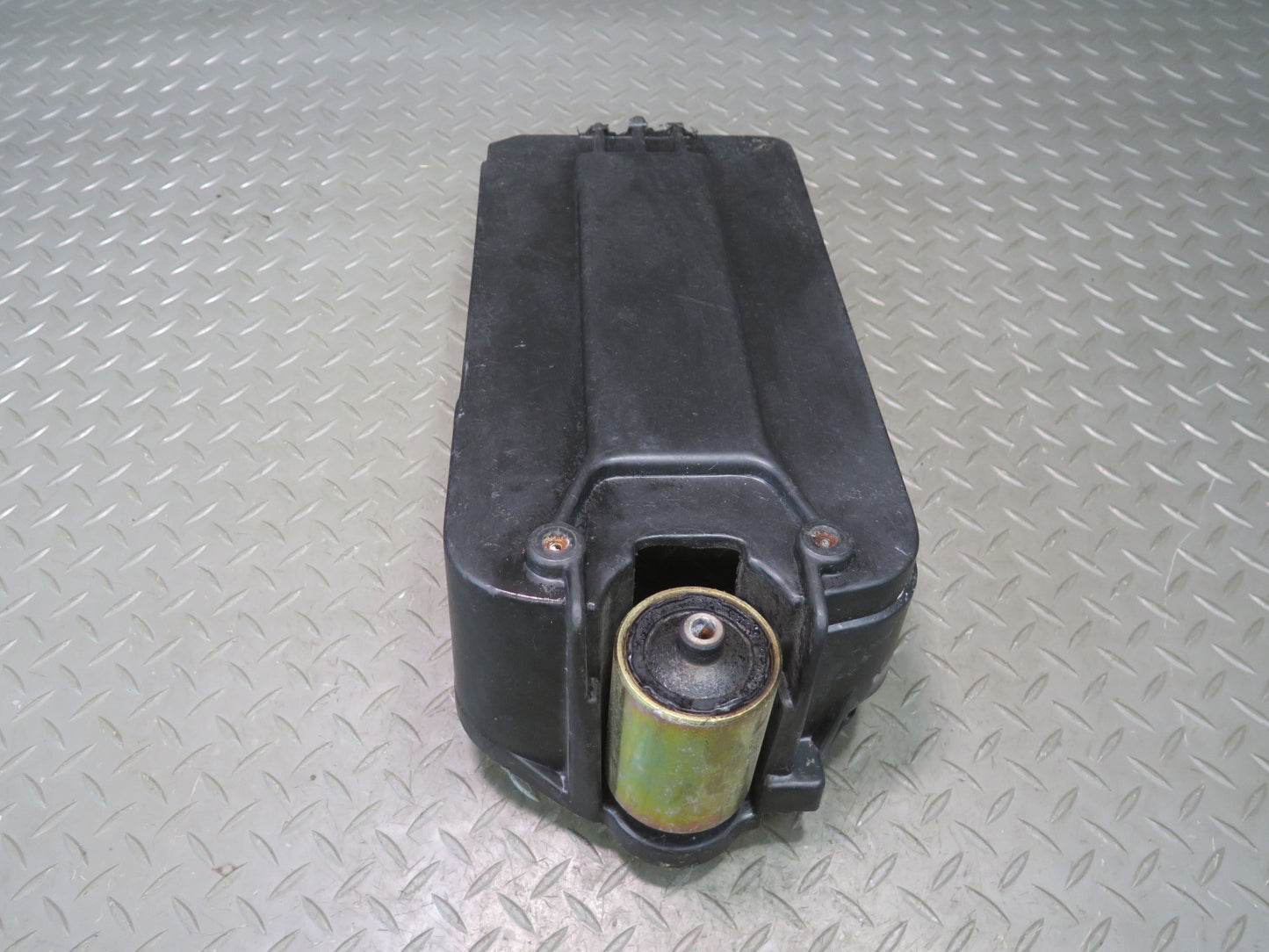 94-99 BMW E36 318iC Convertible Battery Tray Vibration Absorber Bracket OEM