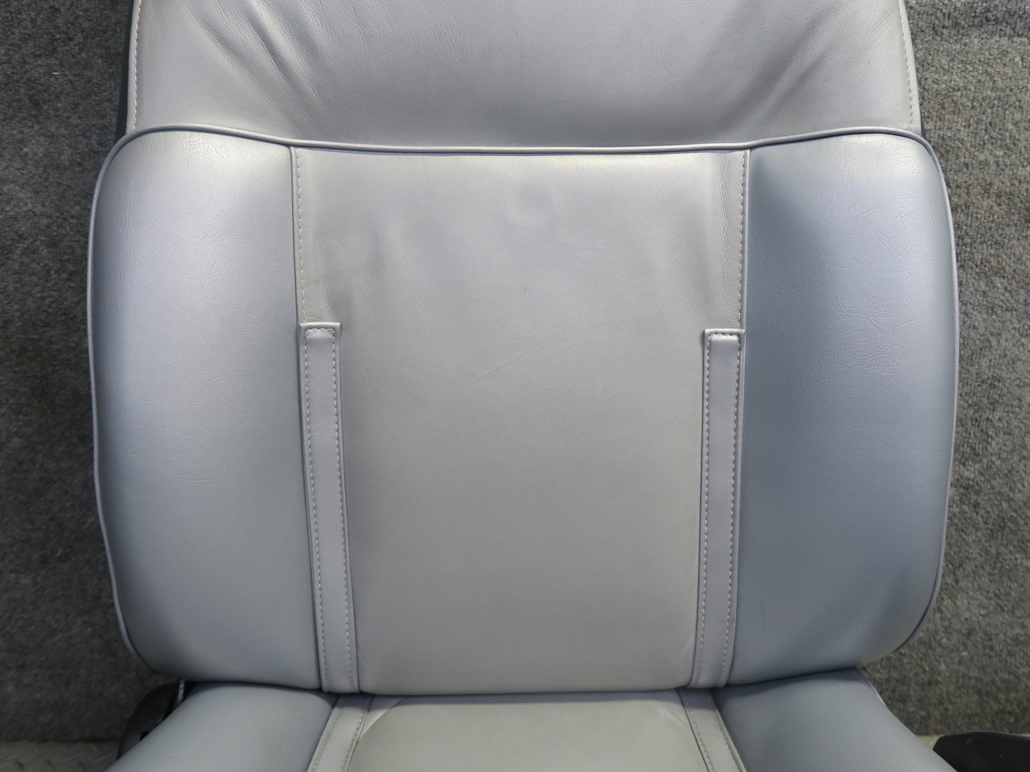 82-83 Datsun Nissan 280ZX S130 2+0 Set of 2 Front Right & Left Leather Seat OEM