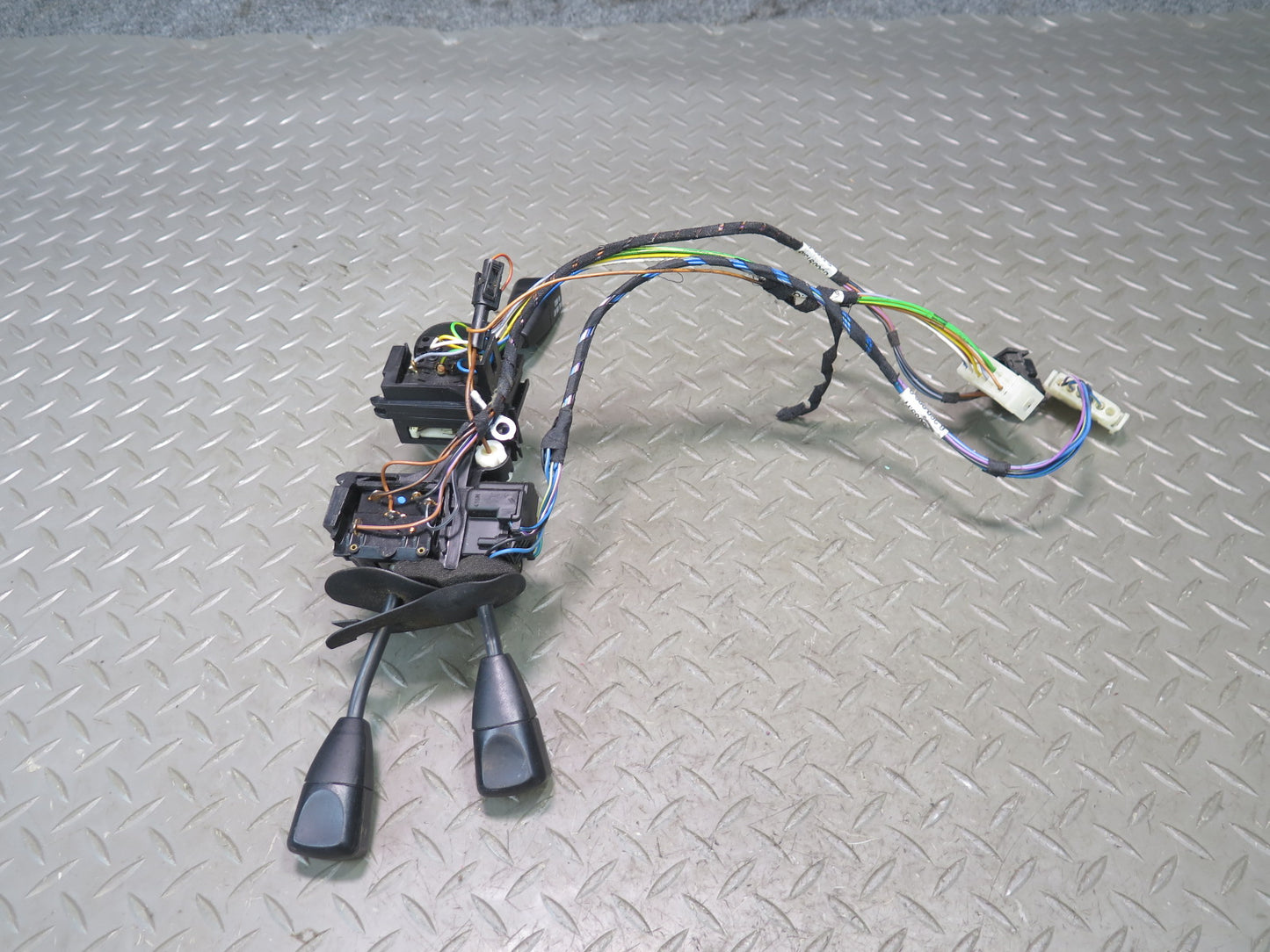 96-99 BMW E36 318ic Steering Column Wiper Cruise Turn Signal Switch OEM