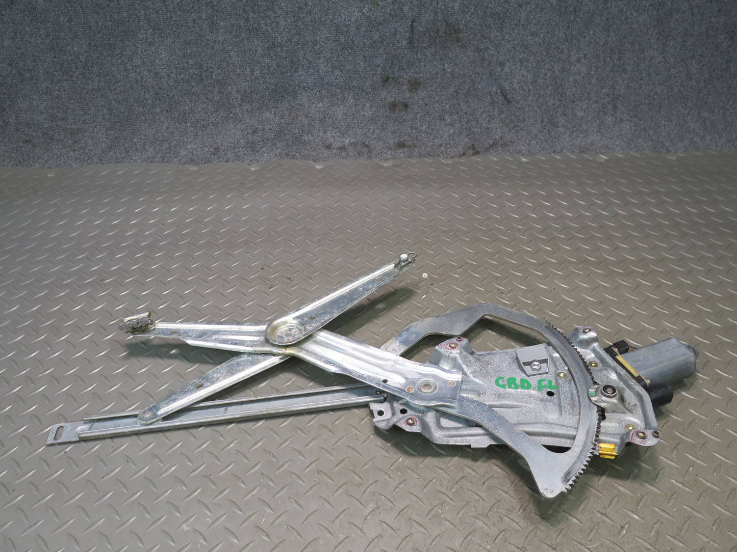 94-99 BMW E36 318ic Convertible Coupe Left Door Window Regulator w Motor OEM