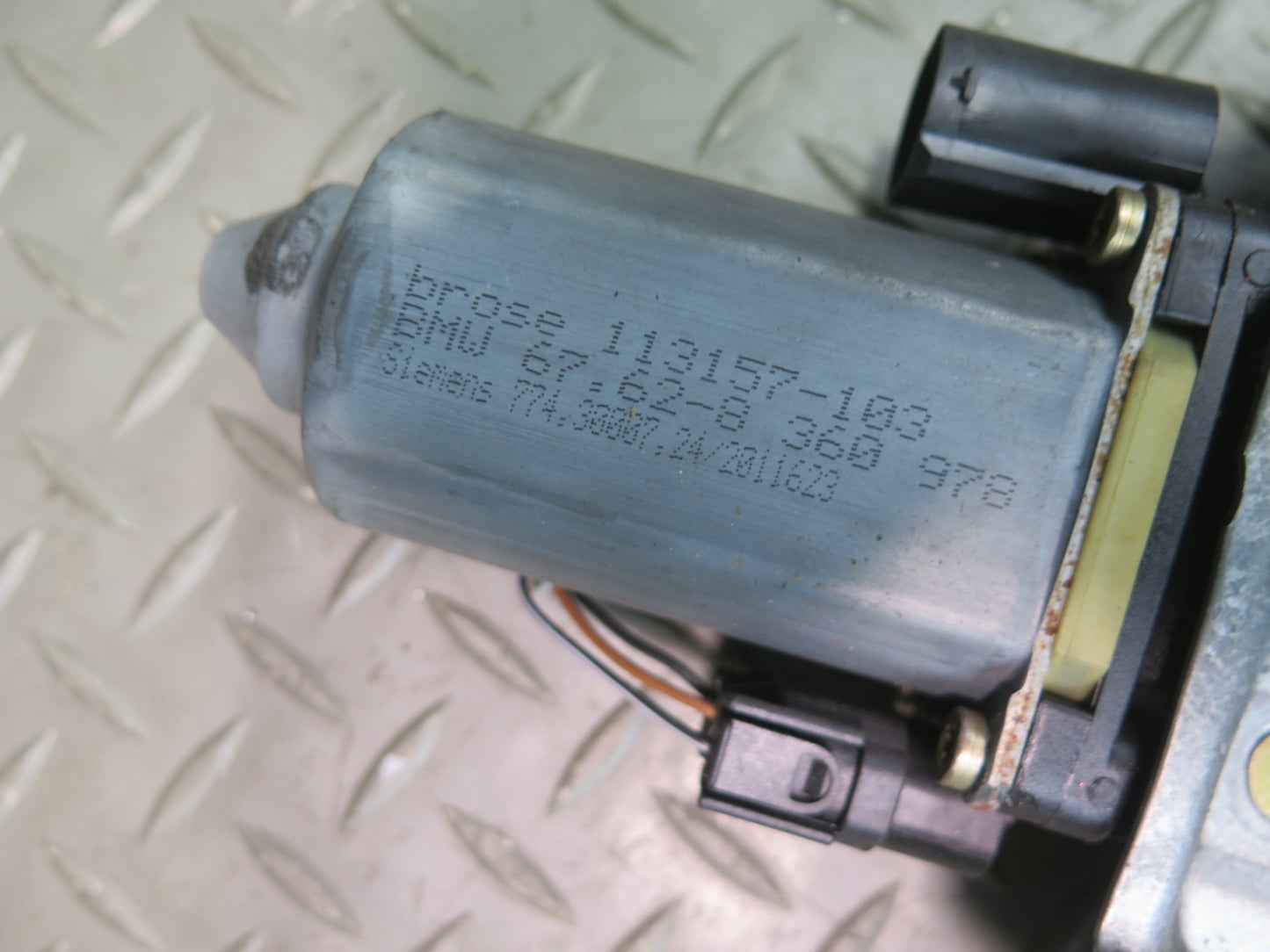 94-99 BMW E36 318ic Convertible Coupe Left Door Window Regulator w Motor OEM
