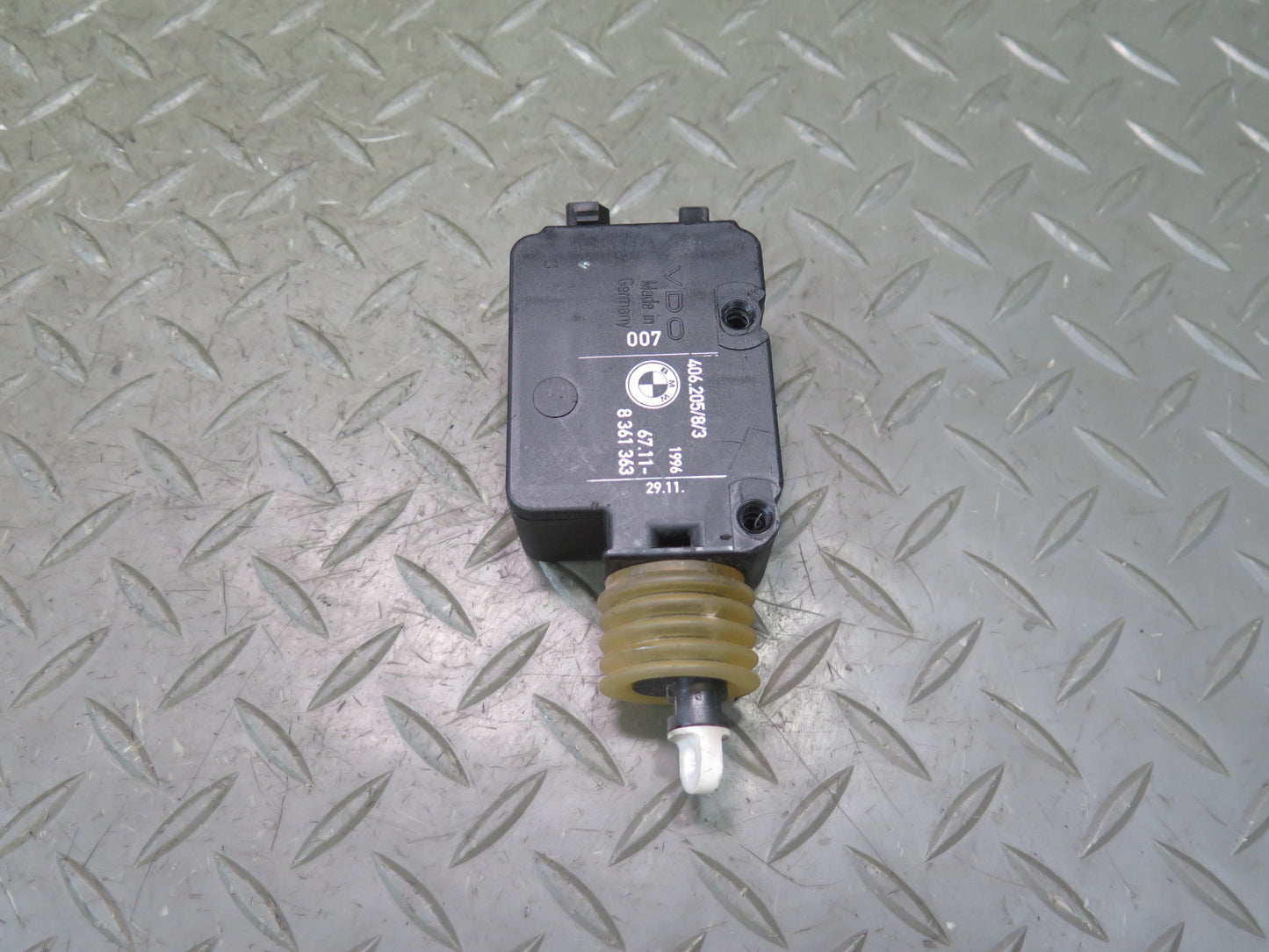 94-99 BMW E36 318iC Convertible Rear Trunk Lid Lock Latch Actuator 8361363 OEM