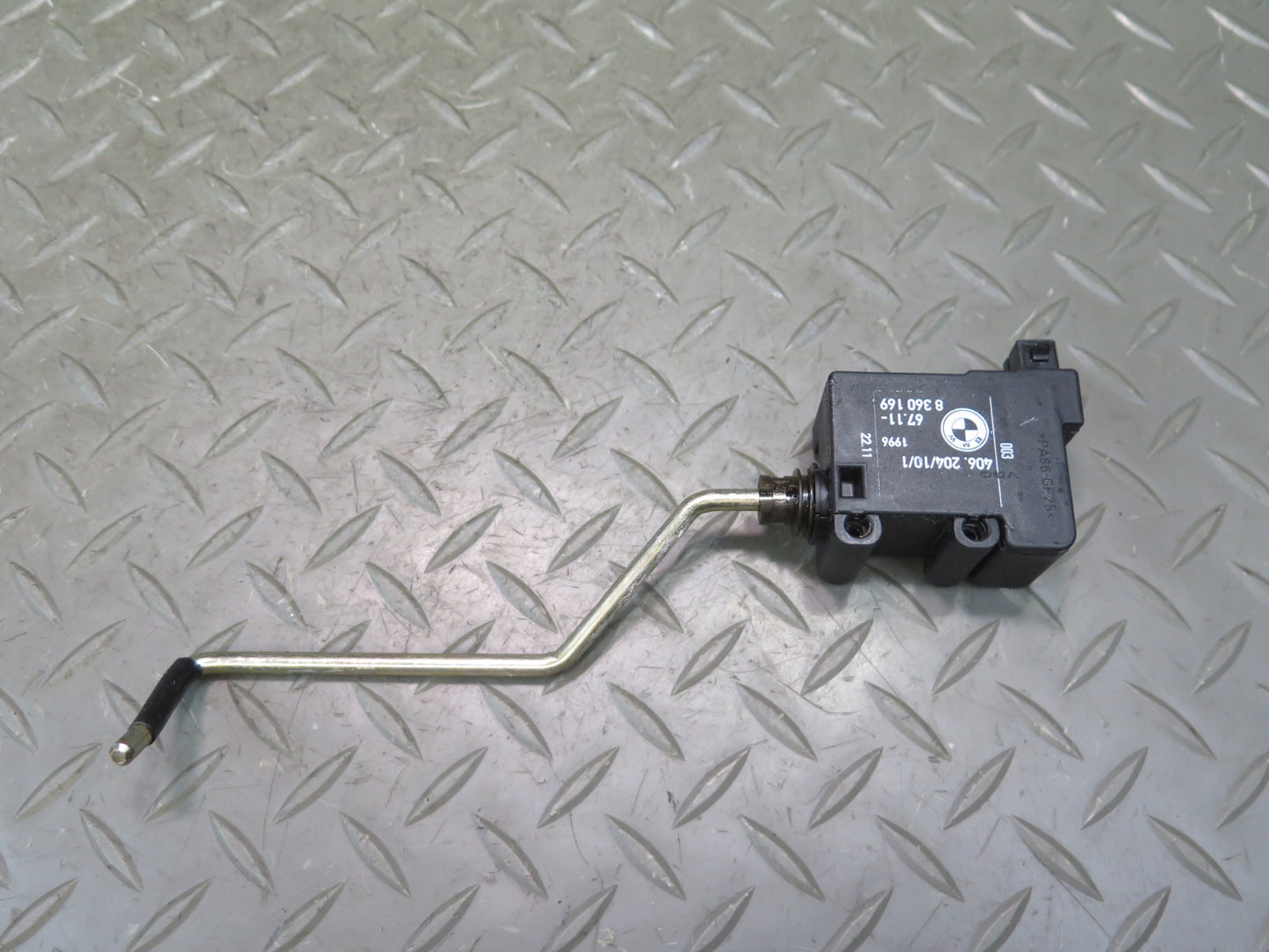 94-99 BMW E36 318iC Glove Box Lock Latch Actuator Motor 8360169 OEM