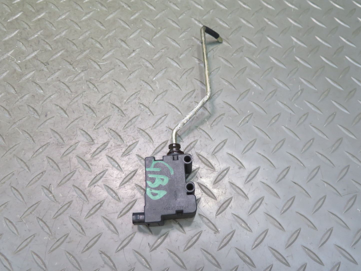 94-99 BMW E36 318iC Glove Box Lock Latch Actuator Motor 8360169 OEM