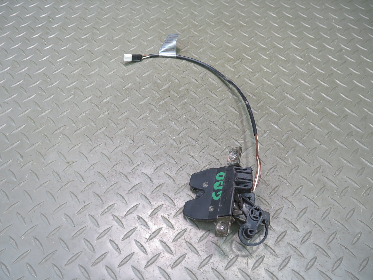 94-99 BMW E36 318iC Convertible Rear Trunk Lid Lock Latch Actuator 8173721 OEM