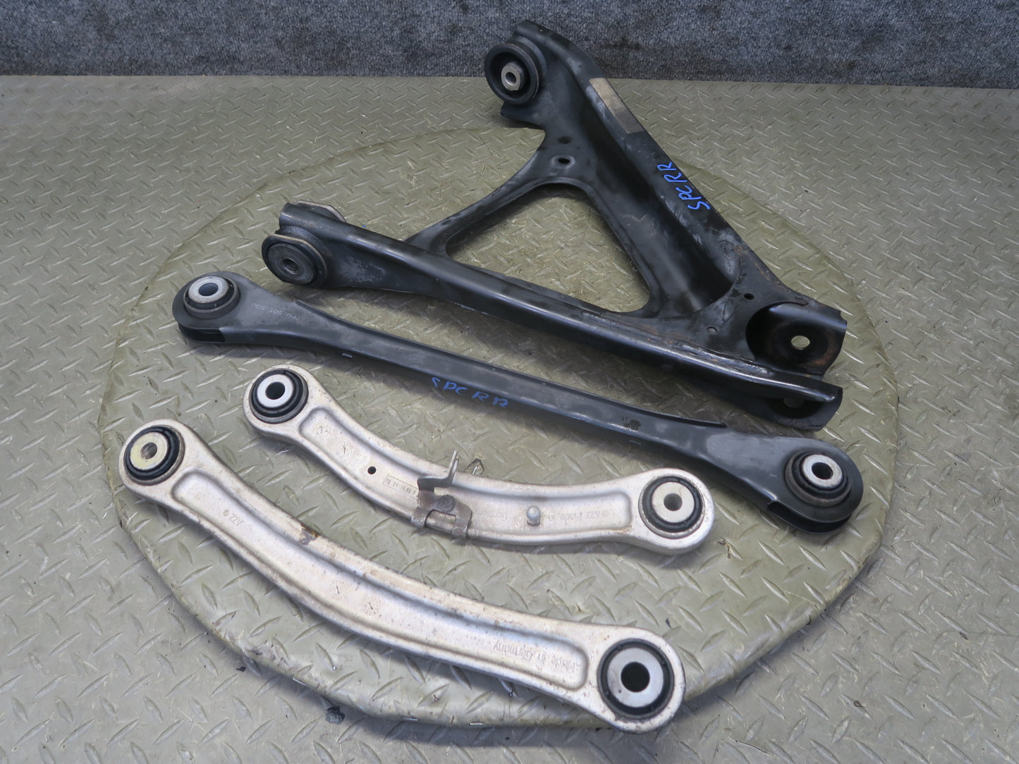 2011-2018 Porsche Cayenne 958 Rear Right Upper & Lower Control Arm Set of 4