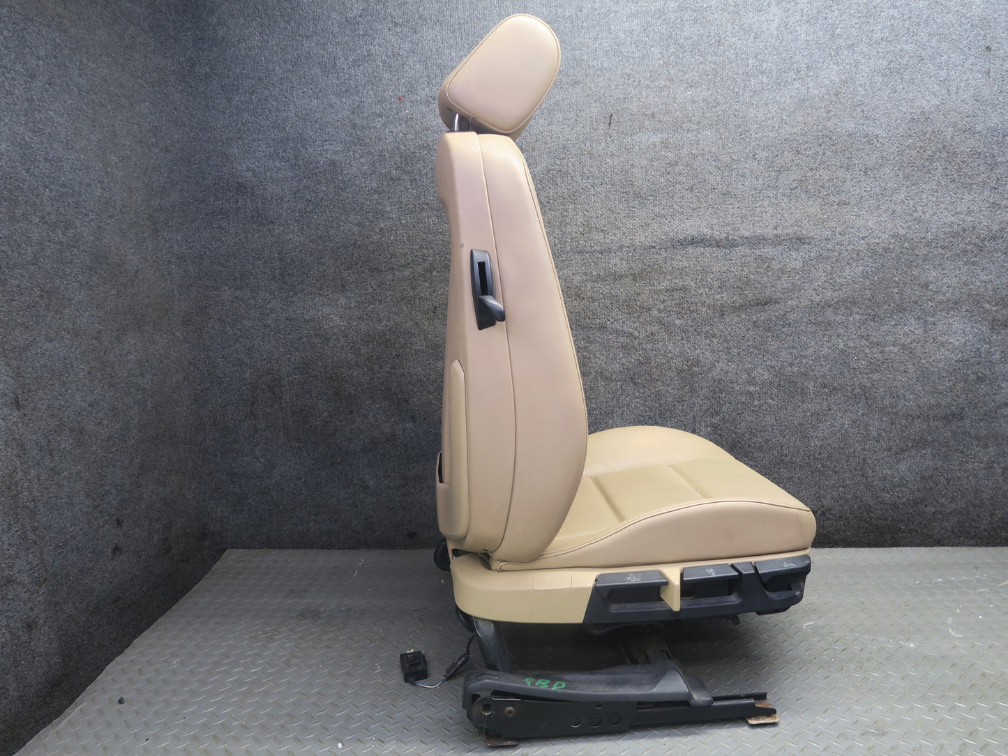 94-99 BMW E36 318iC Convertible Front & Rear Leather Seat Set Beige OEM