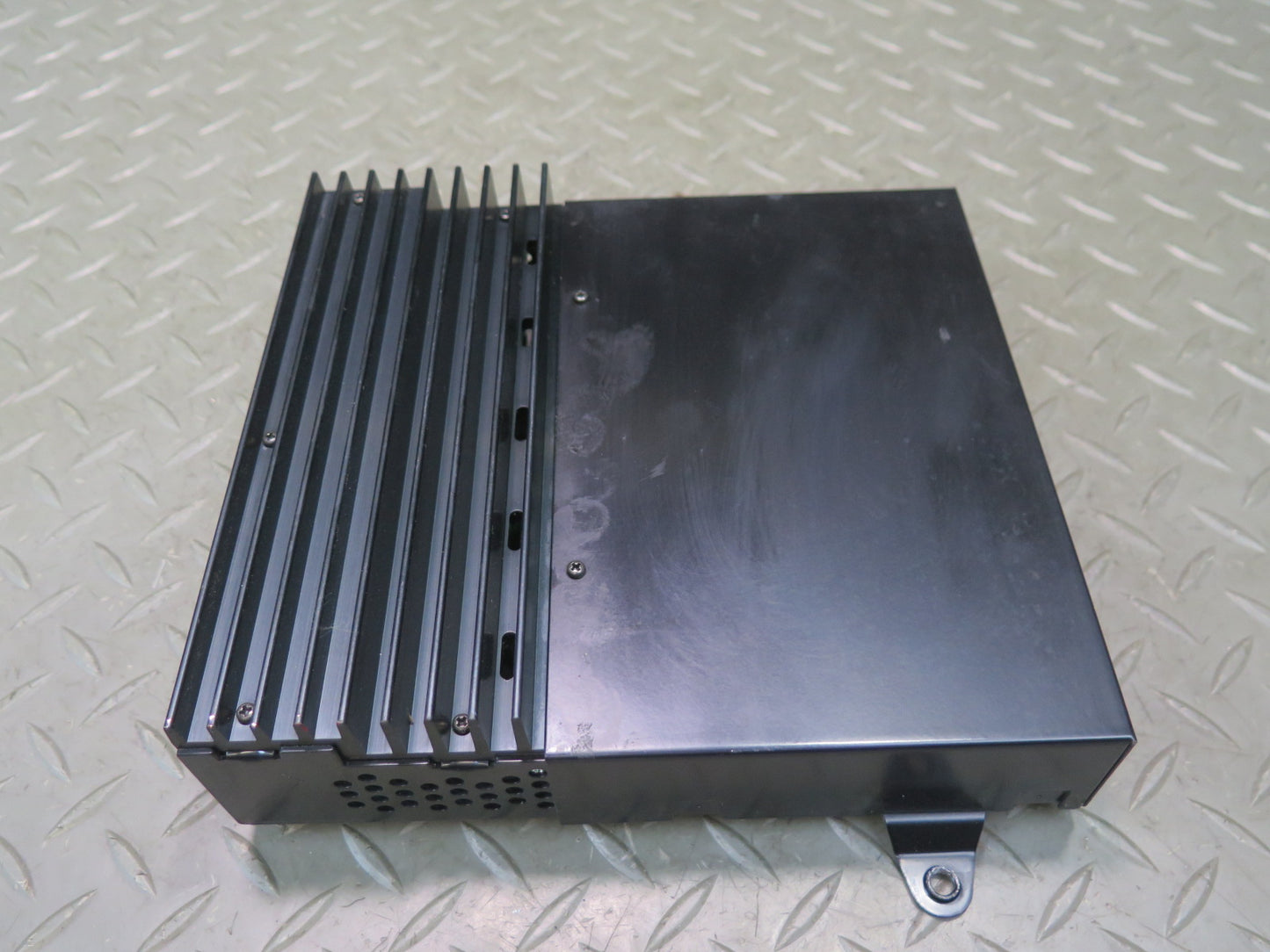 96-99 BMW E36 318iC Convertible Alpine Audio Amplifier AMP 8371023 OEM