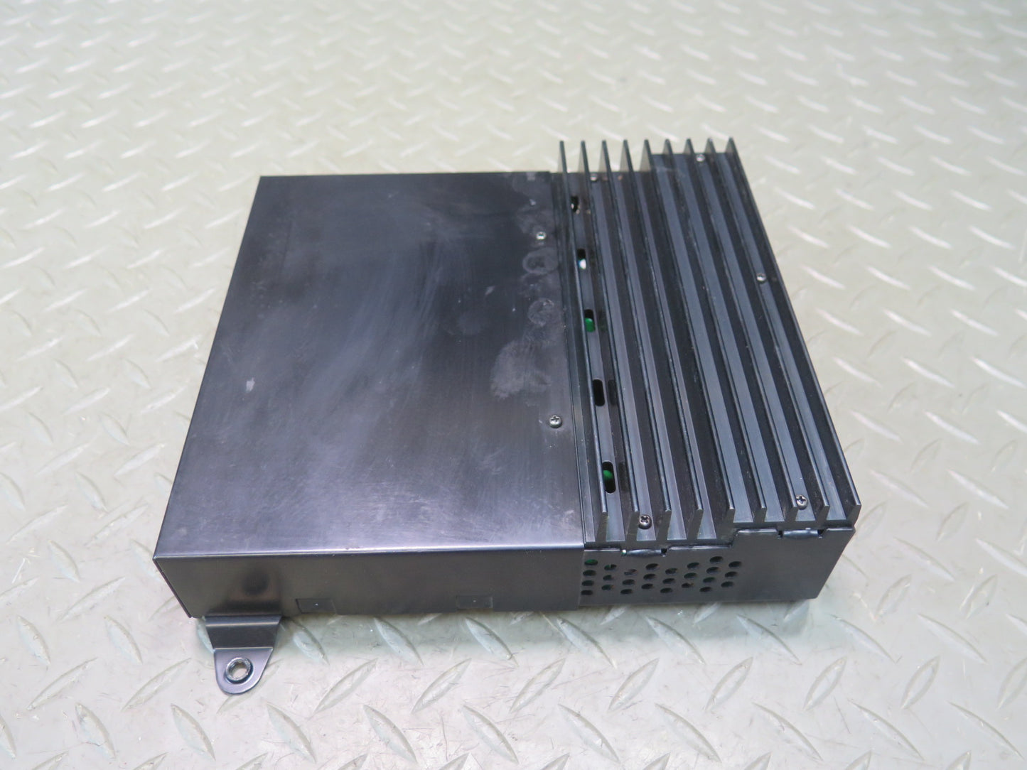 96-99 BMW E36 318iC Convertible Alpine Audio Amplifier AMP 8371023 OEM