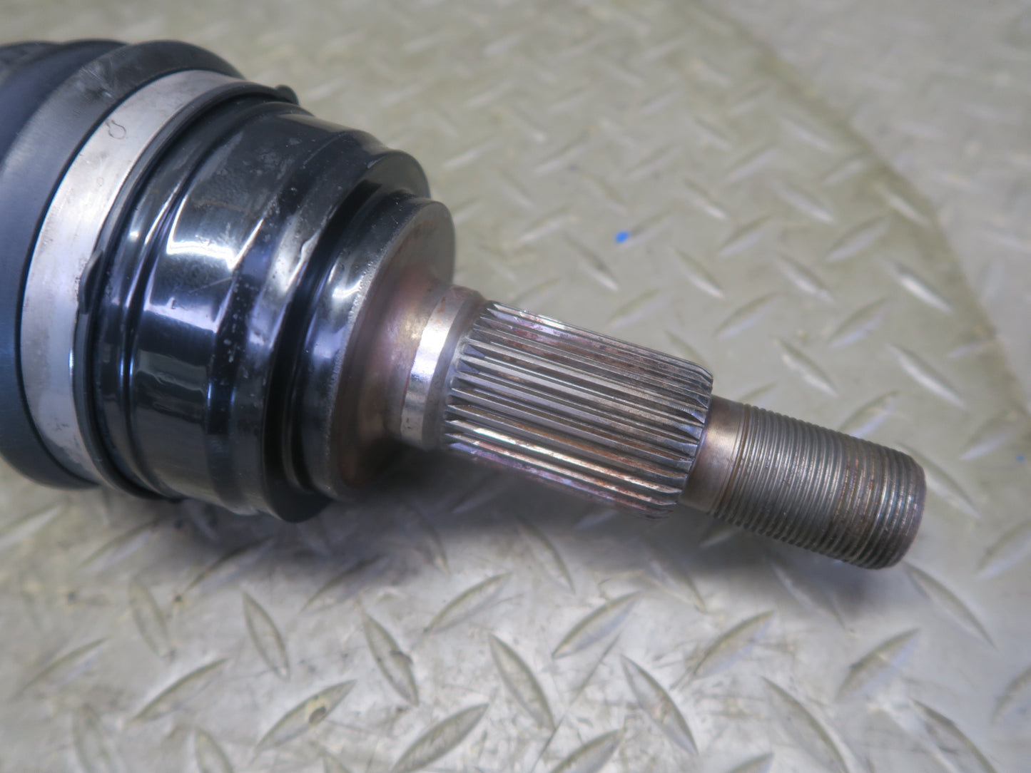 2011-2018 Porsche Cayenne 958 AWD Front Left or Right Suspension Axle Shaft