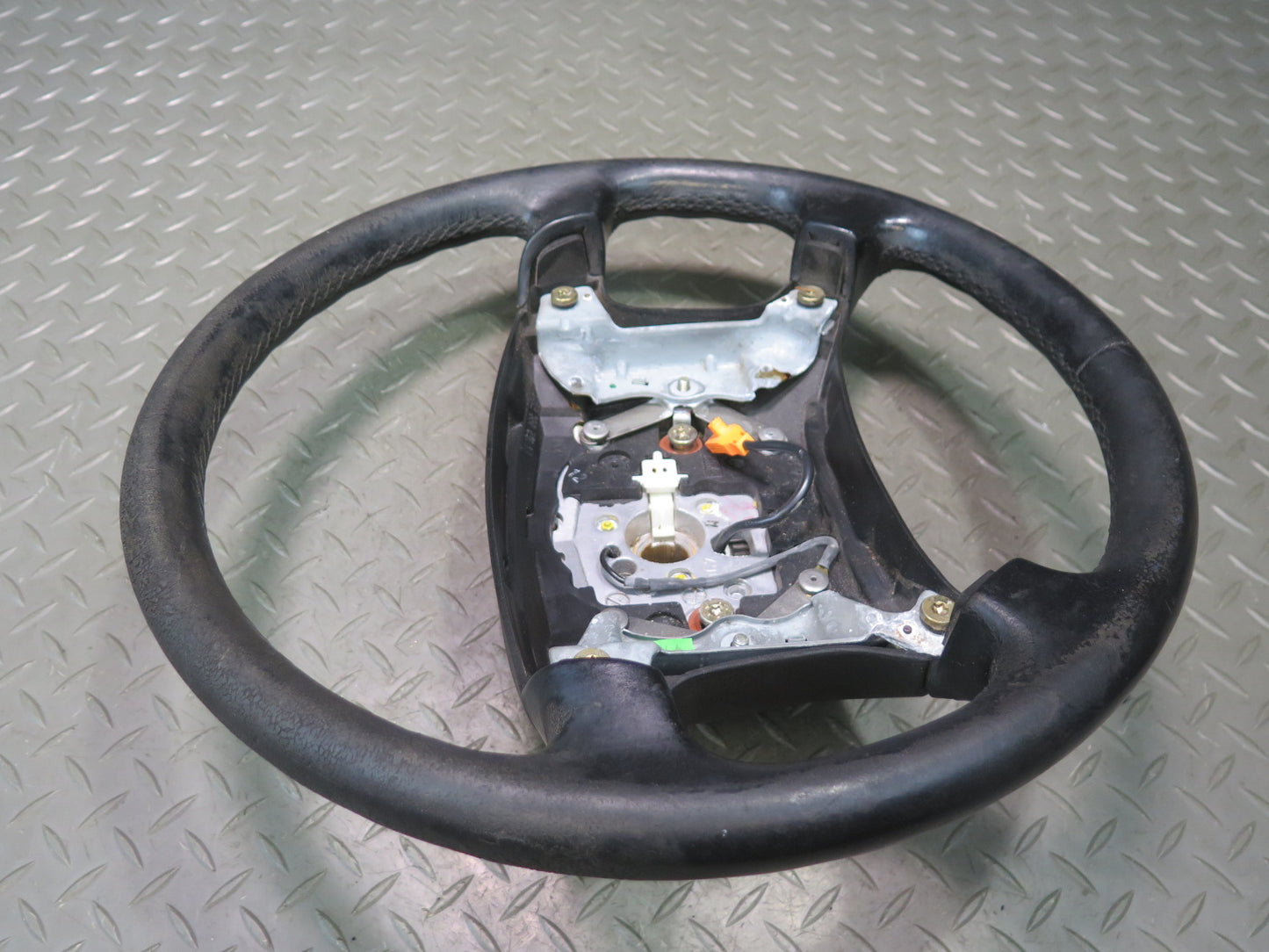 94-99 BMW E36 318i 318ti Leather Steering Wheel OEM