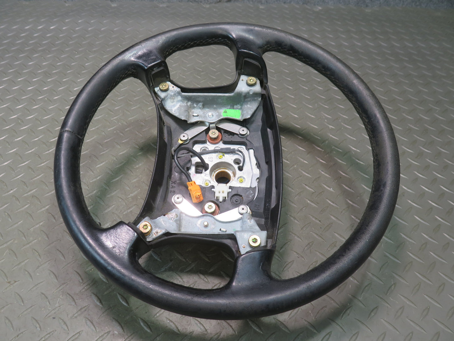 94-99 BMW E36 318i 318ti Leather Steering Wheel OEM