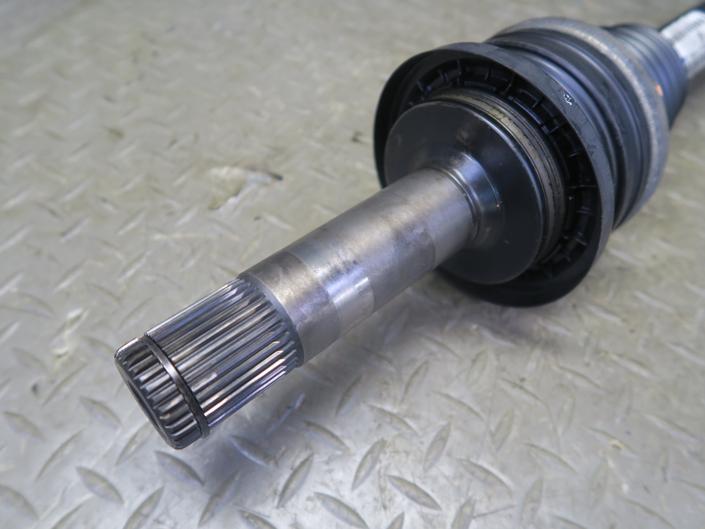 2011-2018 Porsche Cayenne 958 AWD Rear Left Suspension Axle Shaft 7P0501201E