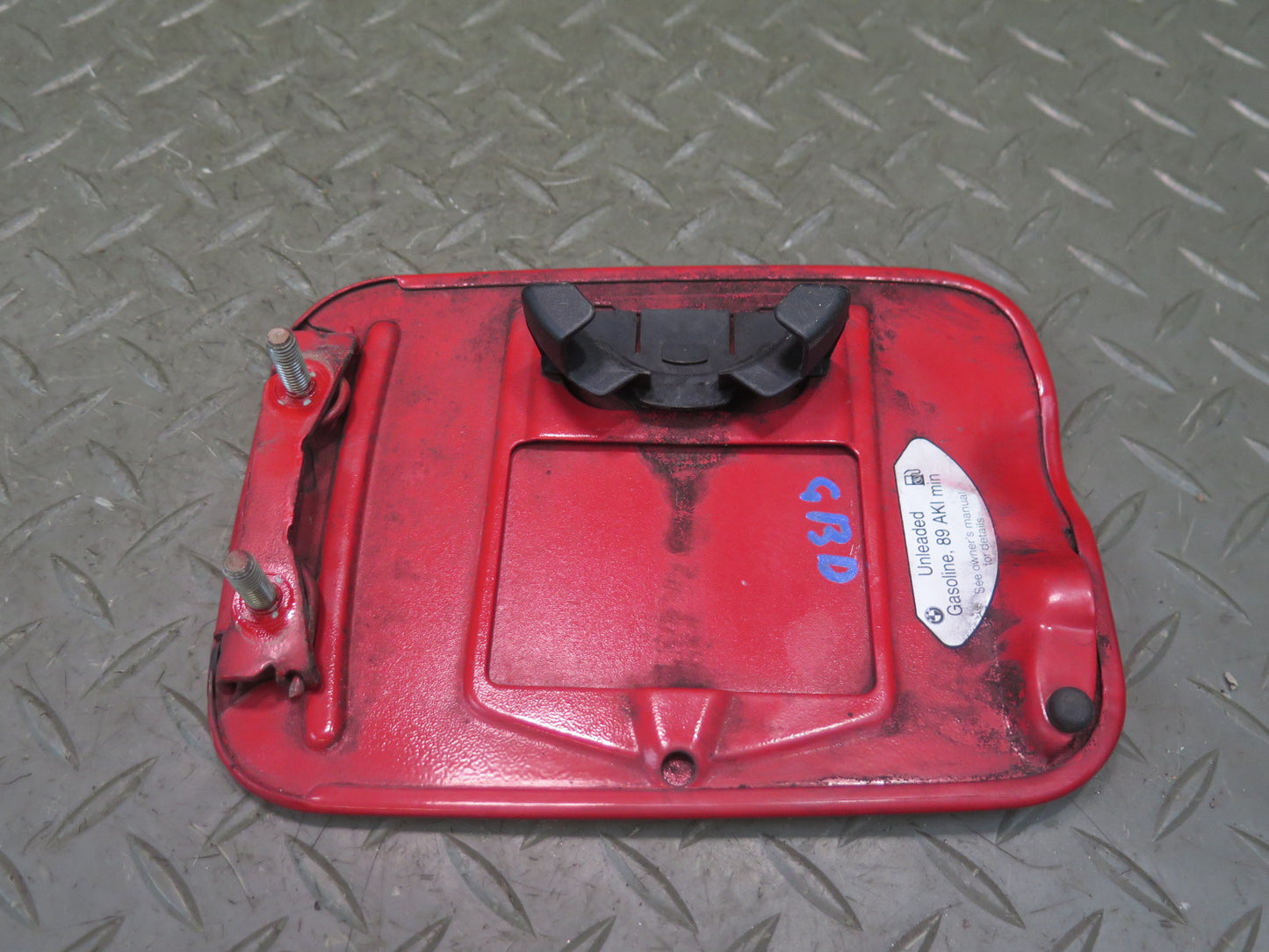 94-99 BMW E36 318iC Fuel Tank Filler Door Lid Cover OEM