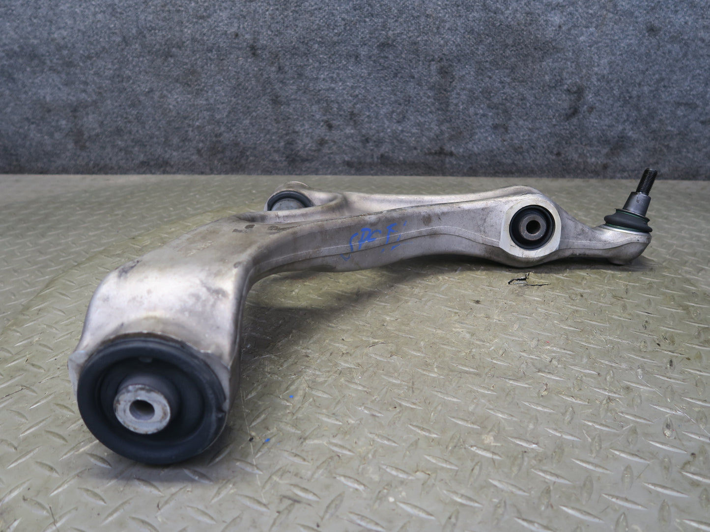 2011-2018 Porsche Cayenne 958 Front Left Upper & Lower Control Arm Set