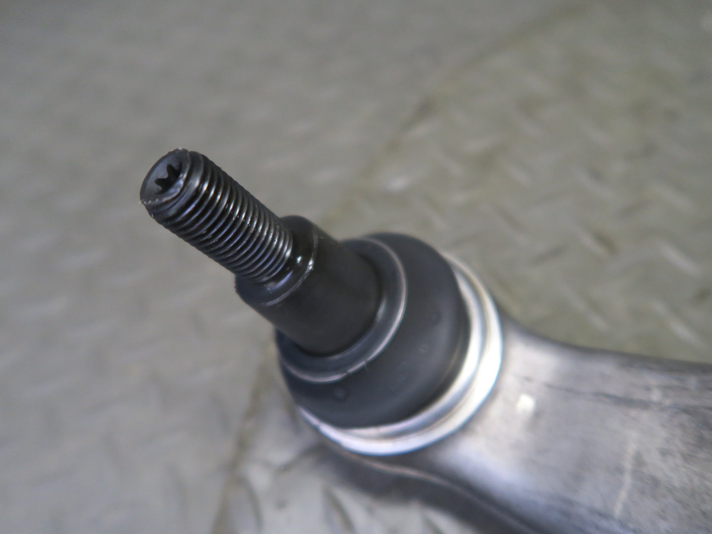 2011-2018 Porsche Cayenne 958 Front Left Upper & Lower Control Arm Set