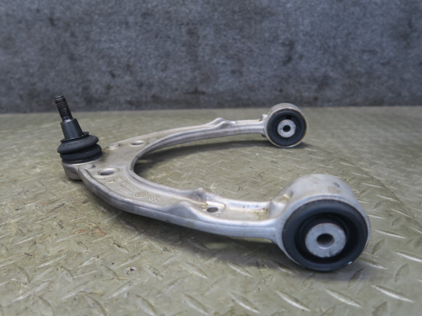 2011-2018 Porsche Cayenne 958 Front Left Upper & Lower Control Arm Set