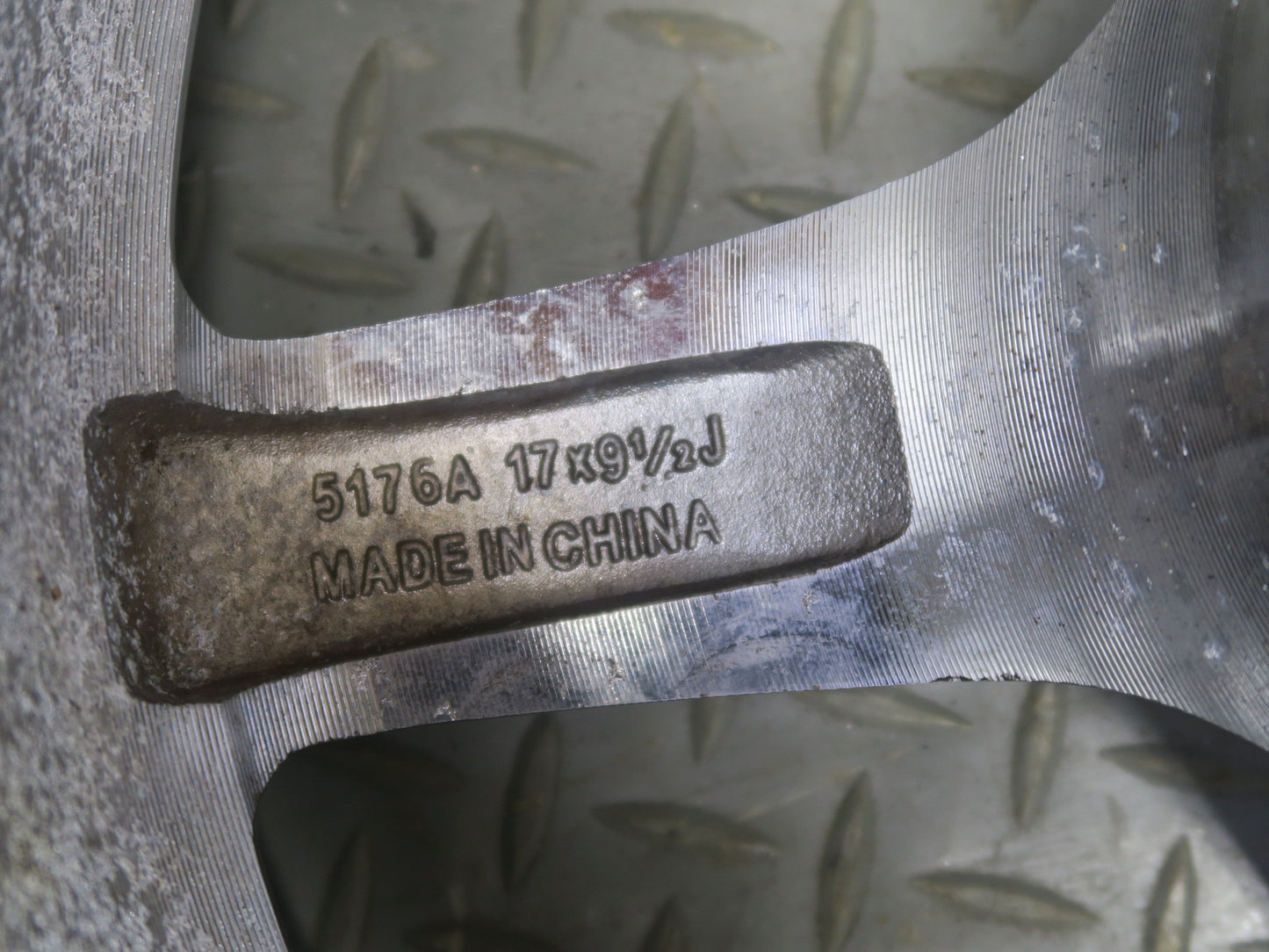 00-04 Chevrolet Corvette C5 Set of 4 R17" Wheel Rim 17x9.5J ET54 Aftermarket