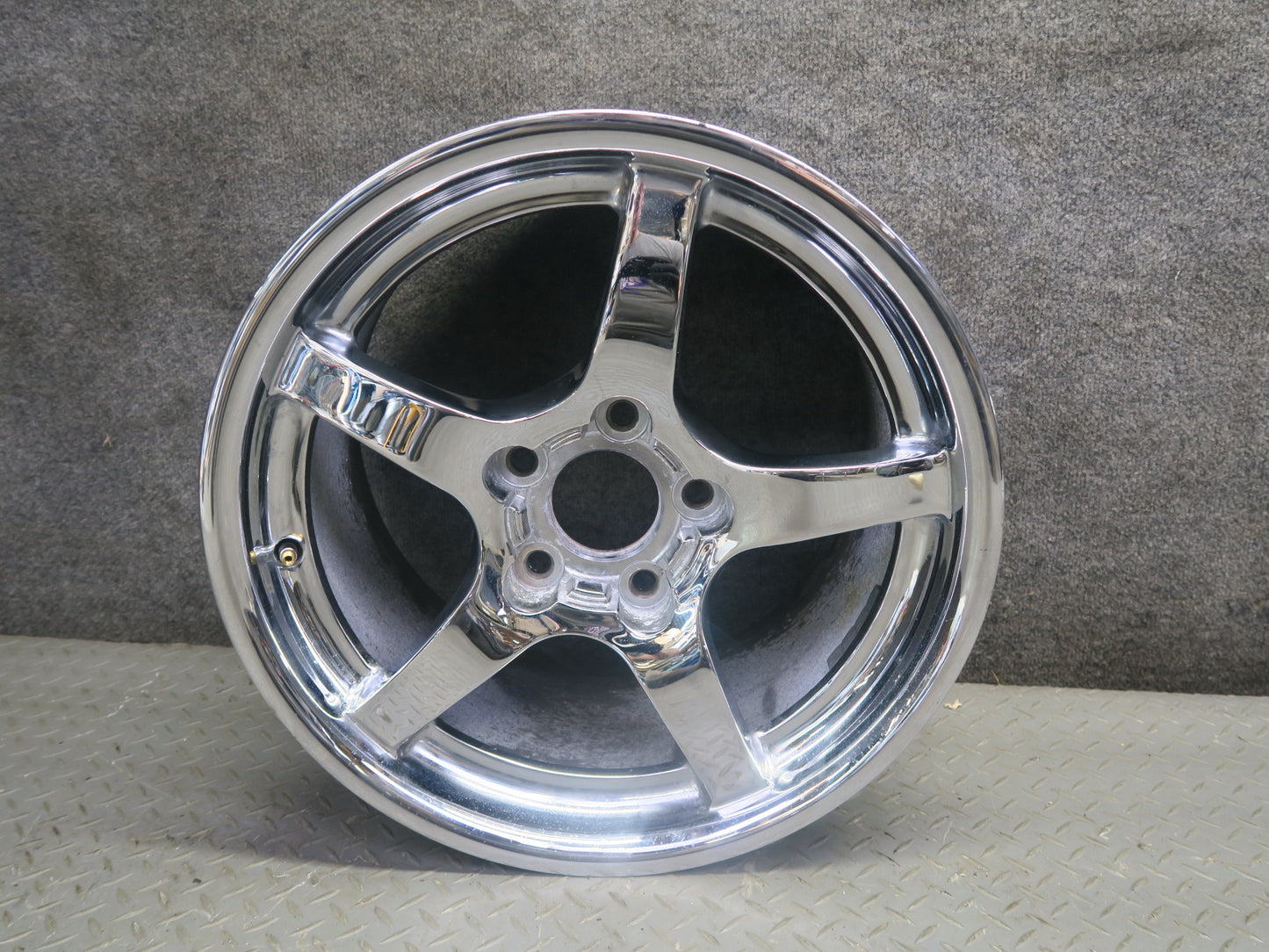 00-04 Chevrolet Corvette C5 Set of 4 R17" Wheel Rim 17x9.5J ET54 Aftermarket