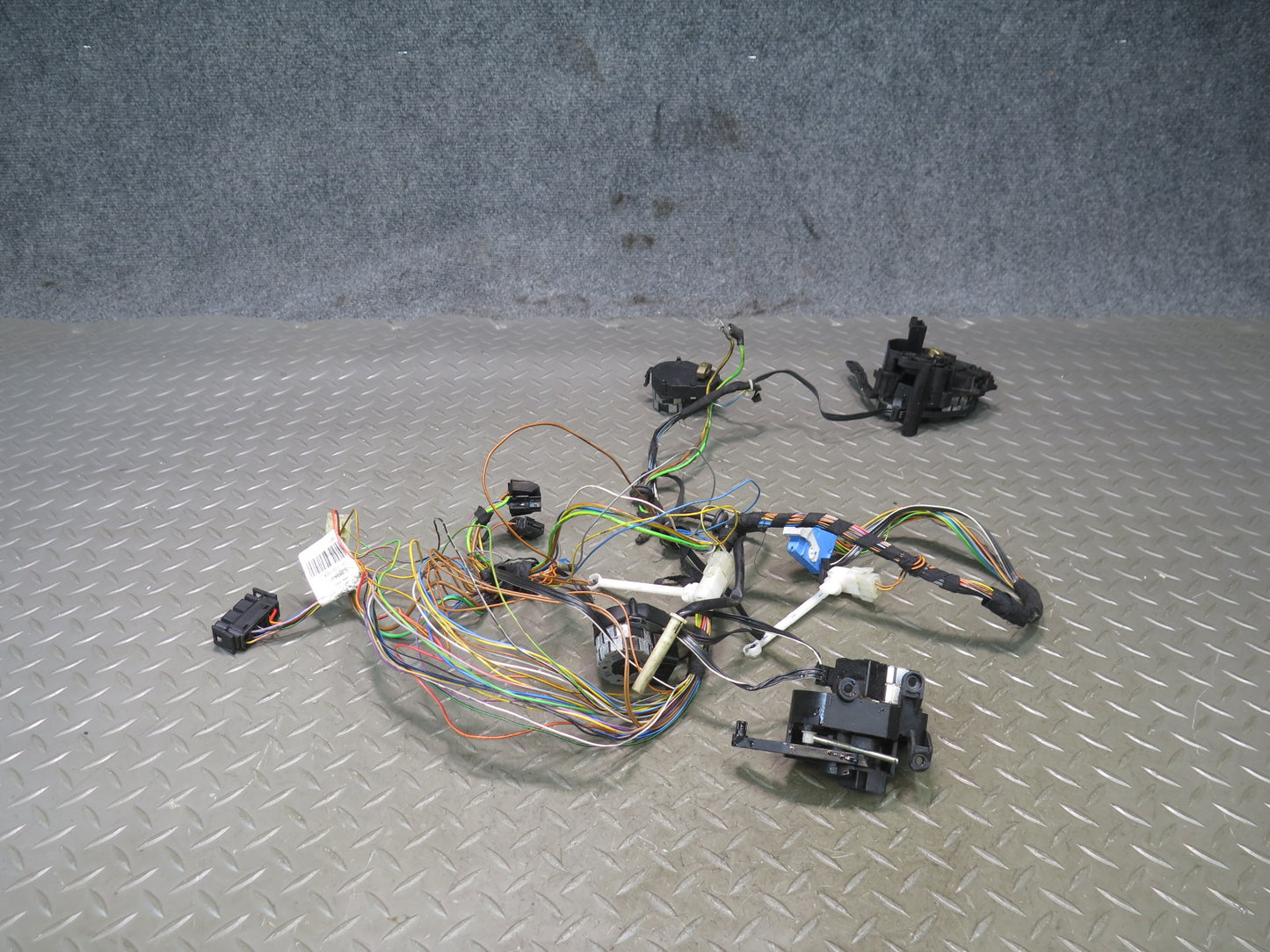 96-99 BMW E36 318iC A/C Heater Flap Door Actuator Motor Wiring Set OEM