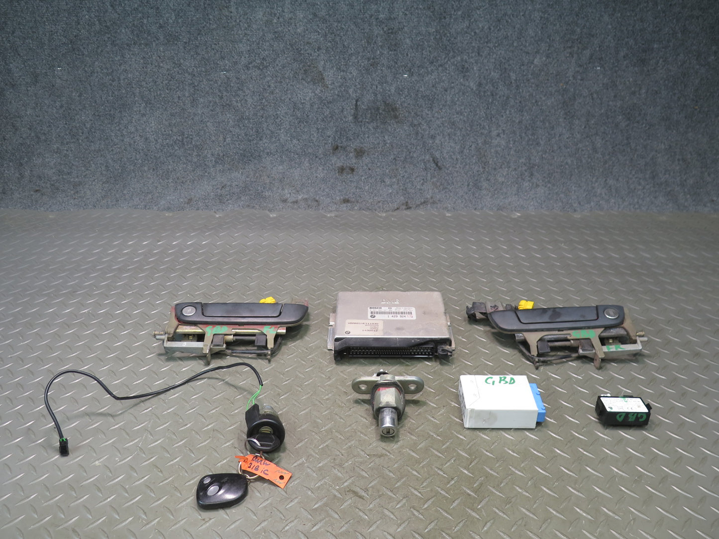 1997 BMW E36 318iC M44 Engine ECU ECM DME Wiper Phone Door Handle Lock KEY Set