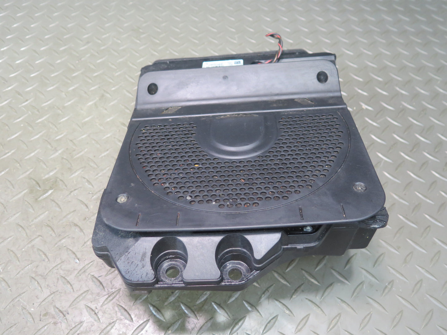 14-16 BMW F32 F33 435I Left & Right Under Seat Hi-fi Subwoofer Speaker Set OEM