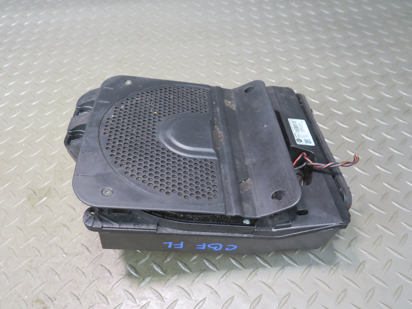 14-16 BMW F32 F33 435I Left & Right Under Seat Hi-fi Subwoofer Speaker Set OEM