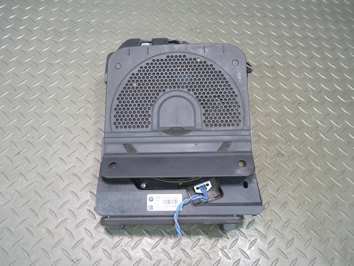 14-16 BMW F32 F33 435I Left & Right Under Seat Hi-fi Subwoofer Speaker Set OEM