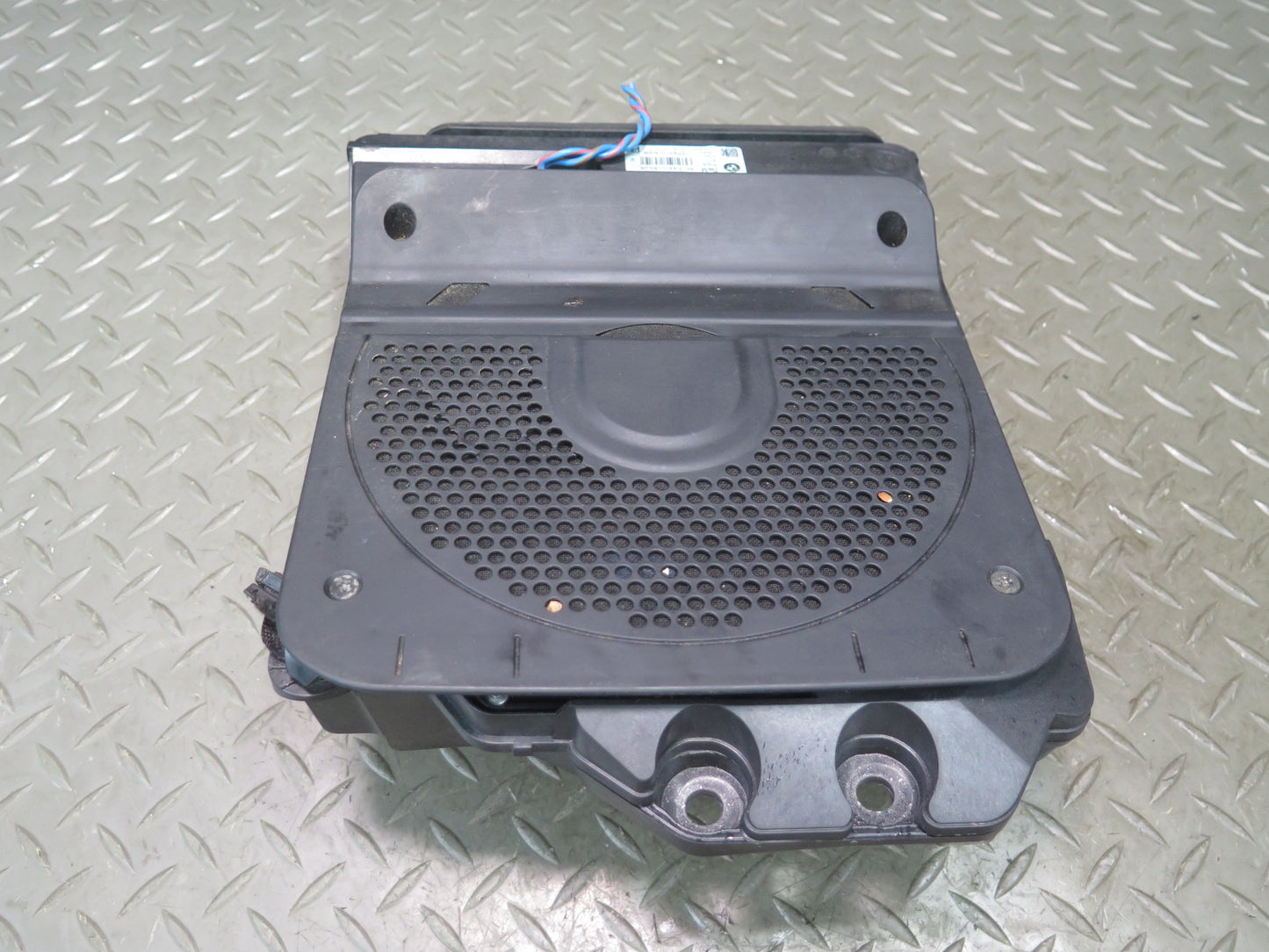 14-16 BMW F32 F33 435I Left & Right Under Seat Hi-fi Subwoofer Speaker Set OEM
