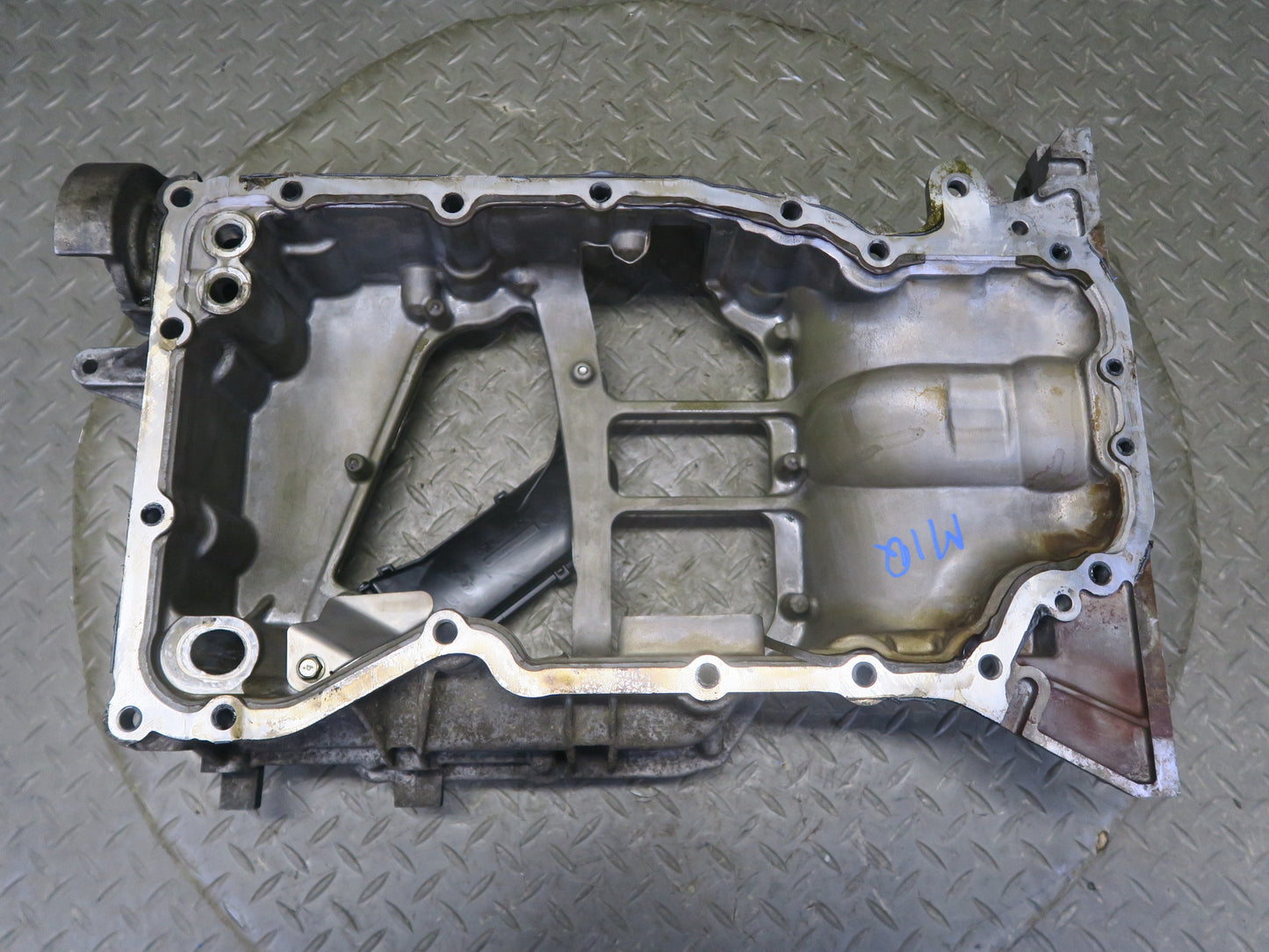 2014-2017 Infiniti QX60 2.5L Hybrid QR25DER Engine Upper Oil Pan