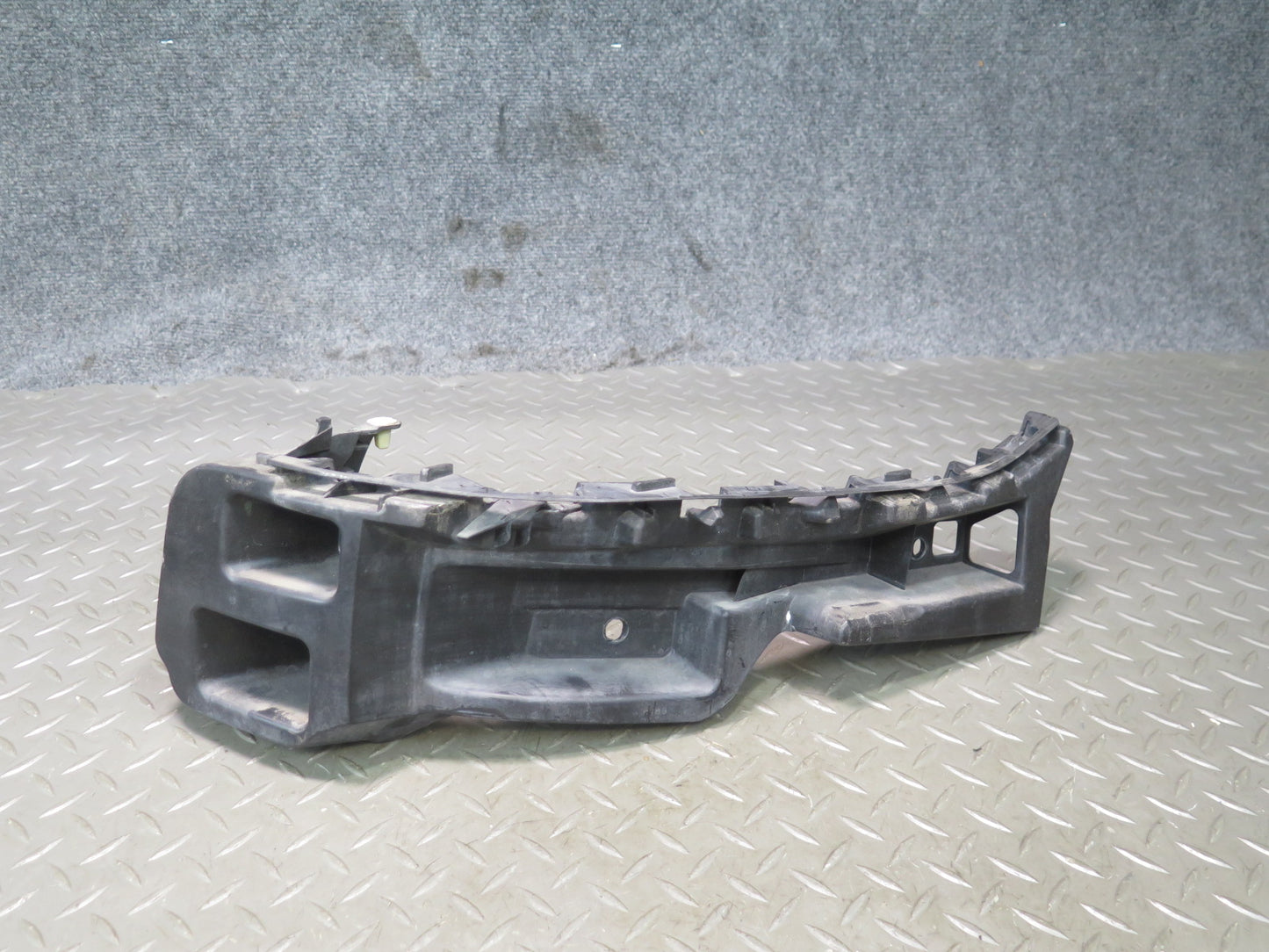 2015-2018 Porsche Cayenne 958.2 Rear Bumper Mount Bracket Support Set of 5