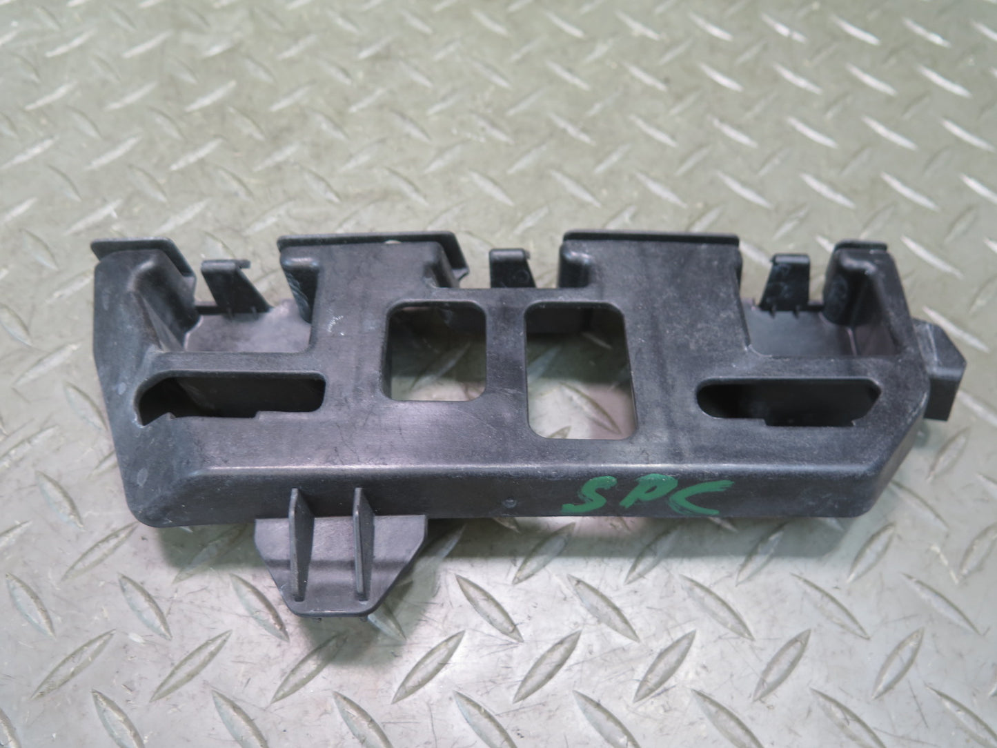 2015-2018 Porsche Cayenne 958.2 Rear Bumper Mount Bracket Support Set of 5