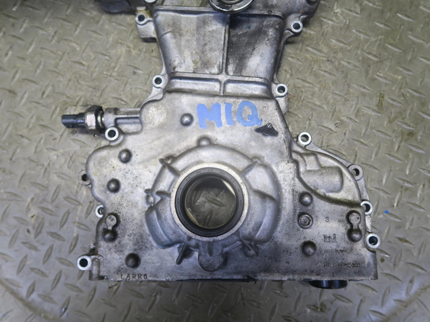 2014-2017 Infiniti QX60 2.5L Hybrid QR25DER Engine Timing Chain Cover