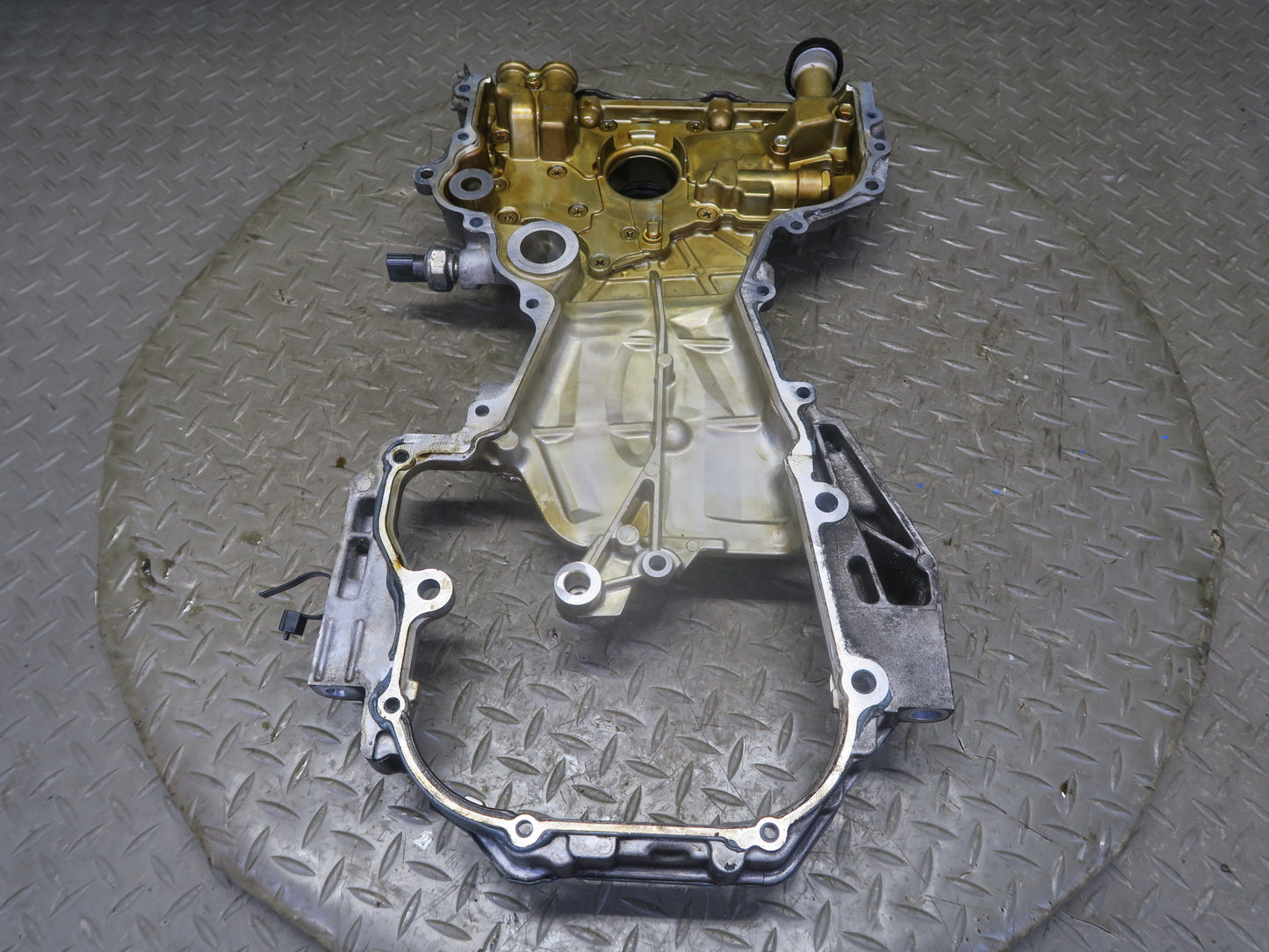 2014-2017 Infiniti QX60 2.5L Hybrid QR25DER Engine Timing Chain Cover