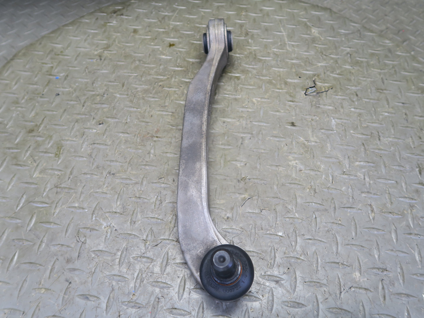 2006-2012 Bentley Continental Flying Spur Front Right Upper Control Arm Set of 2