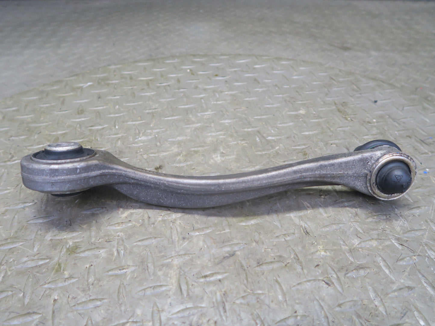 2006-2012 Bentley Continental Flying Spur Front Right Upper Control Arm Set of 2