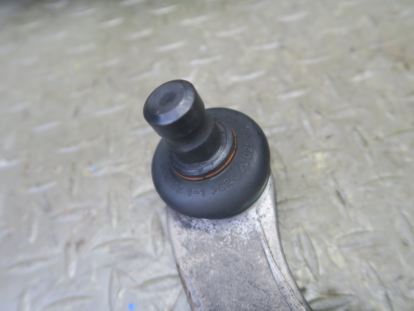 2006-2012 Bentley Continental Flying Spur Front Left Upper Control Arm Set of 2