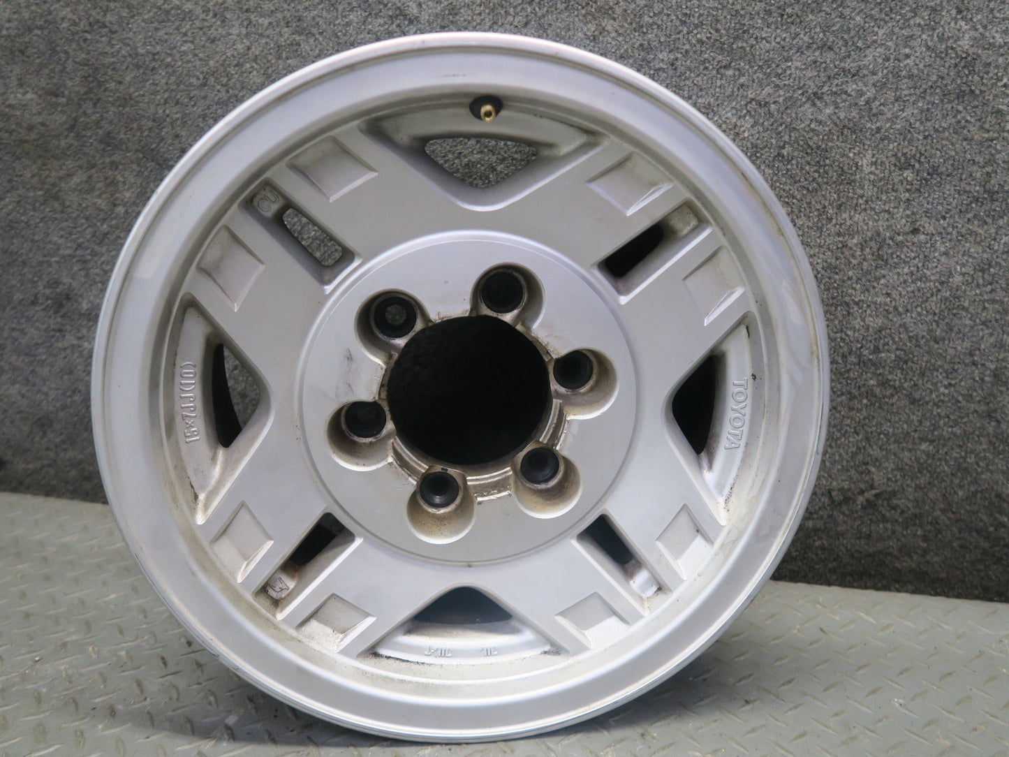 91-92 Toyota Land Cruiser FJ80 R15 15" 8-SPOKE Alloy Wheel Rim 15X7J ET10 Set