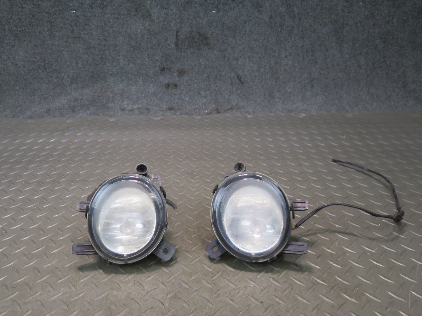 14-16 BMW F32 F33 435I Set of 2 Front Left & Right Fog Light Lamp OEM
