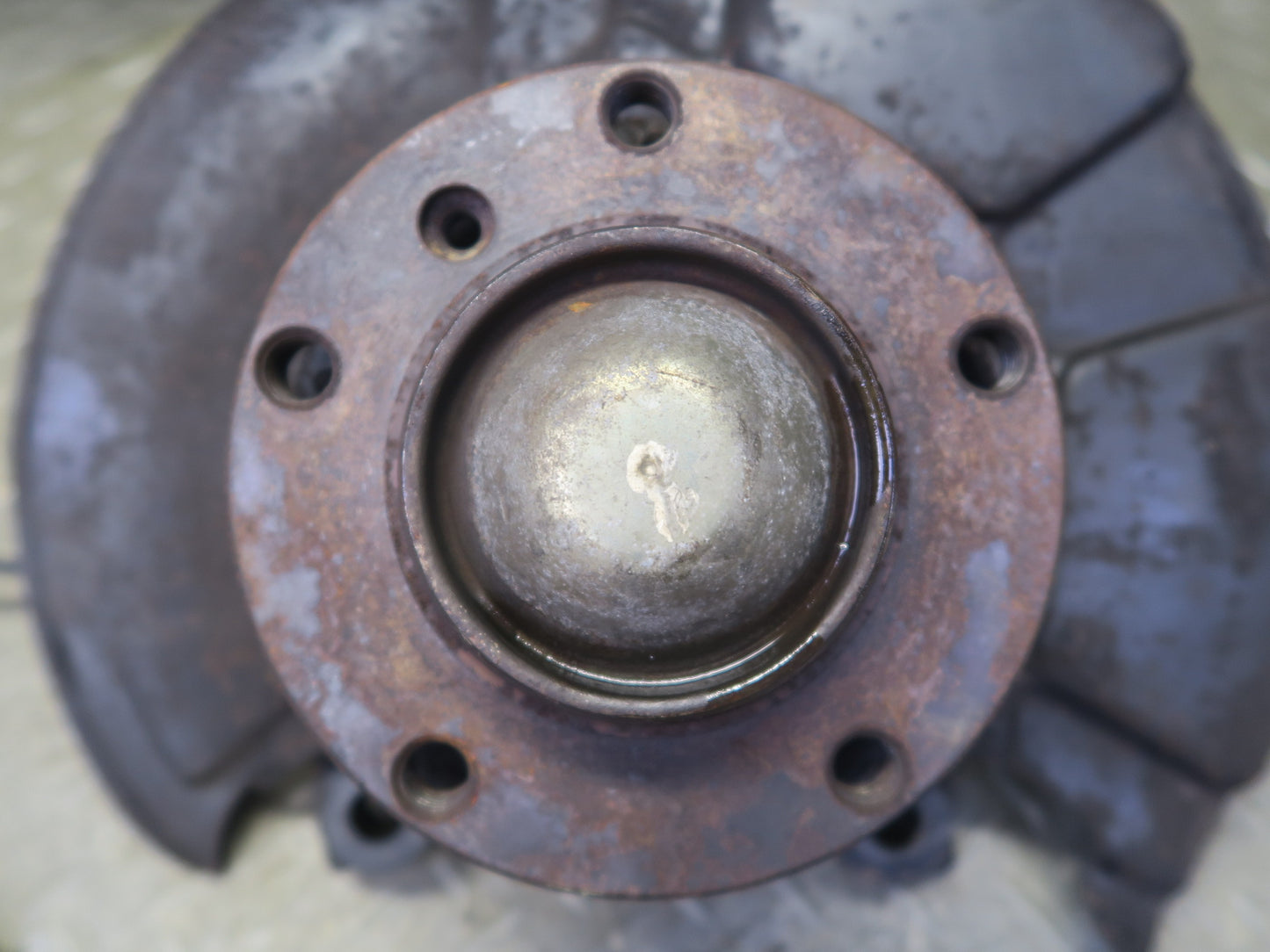 94-99 BMW E36 318i 318ti Front Right Spindle Knuckle Wheel Hub Bearing OEM