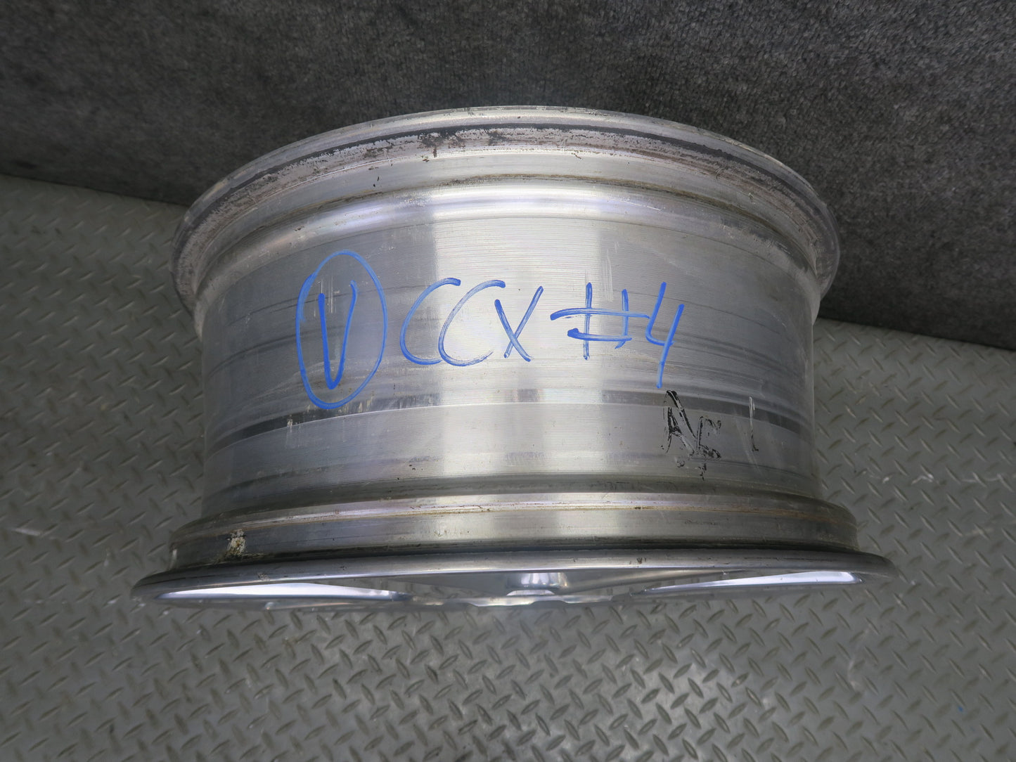 2004-2008 Cadillac XLR Factory R18 18" 7-SPOKE Alloy Wheel Rim 18X8J ET61
