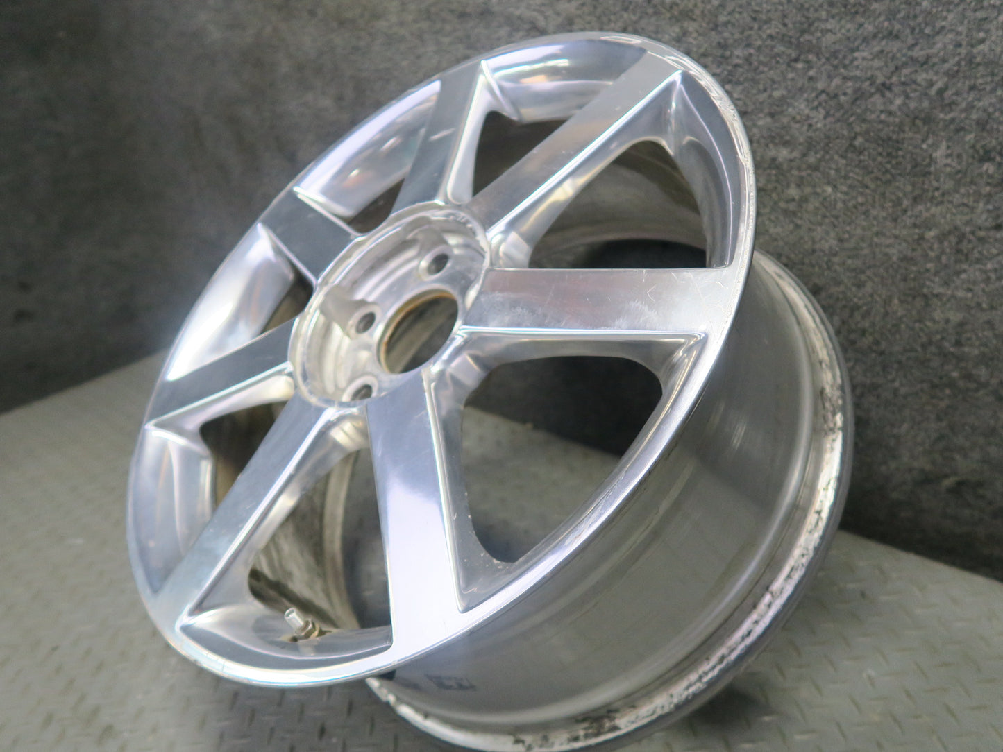 2004-2008 Cadillac XLR Factory R18 18" 7-SPOKE Alloy Wheel Rim 18X8J ET61