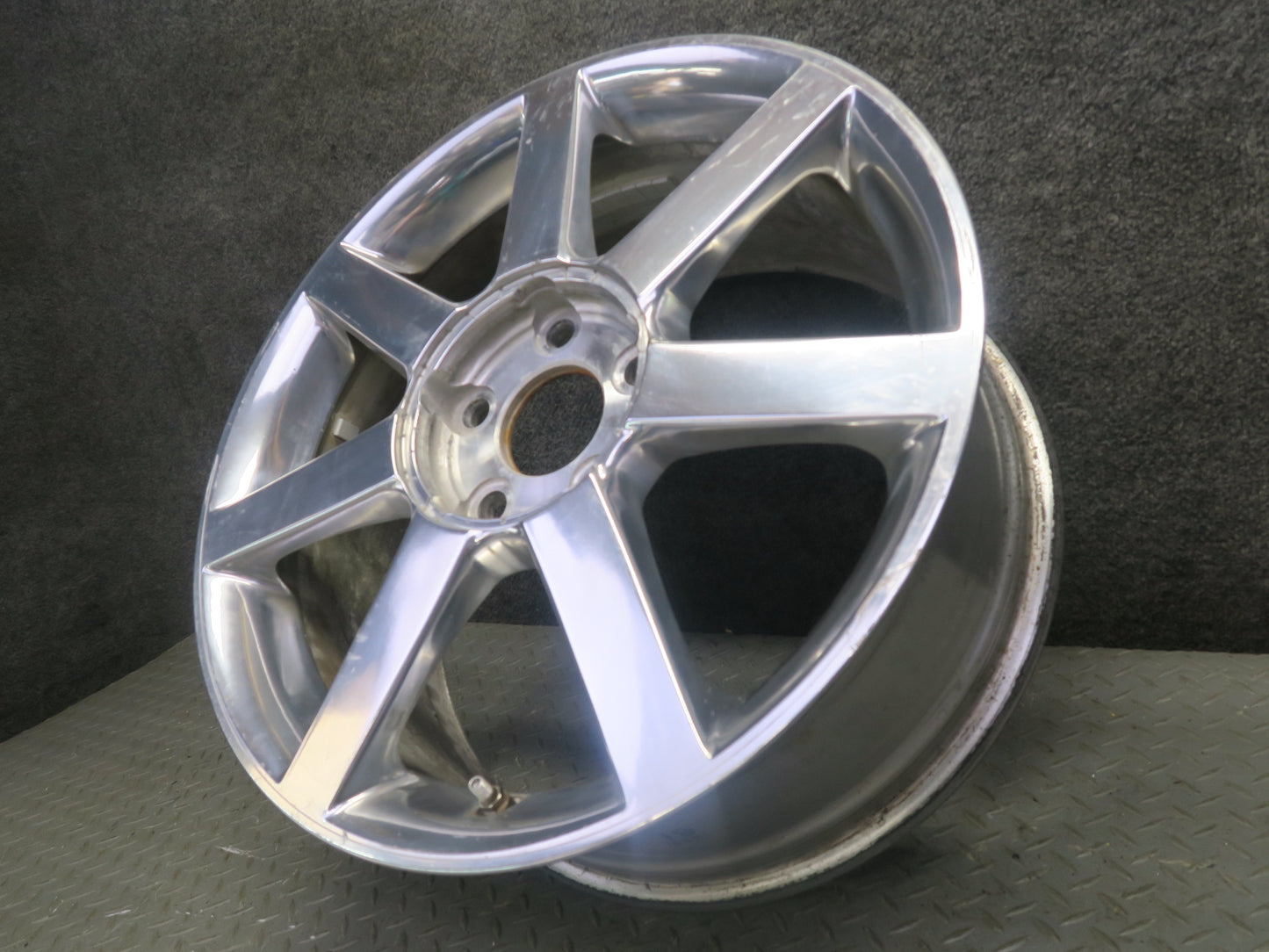 2004-2008 Cadillac XLR Factory R18 18" 7-SPOKE Alloy Wheel Rim 18X8J ET61