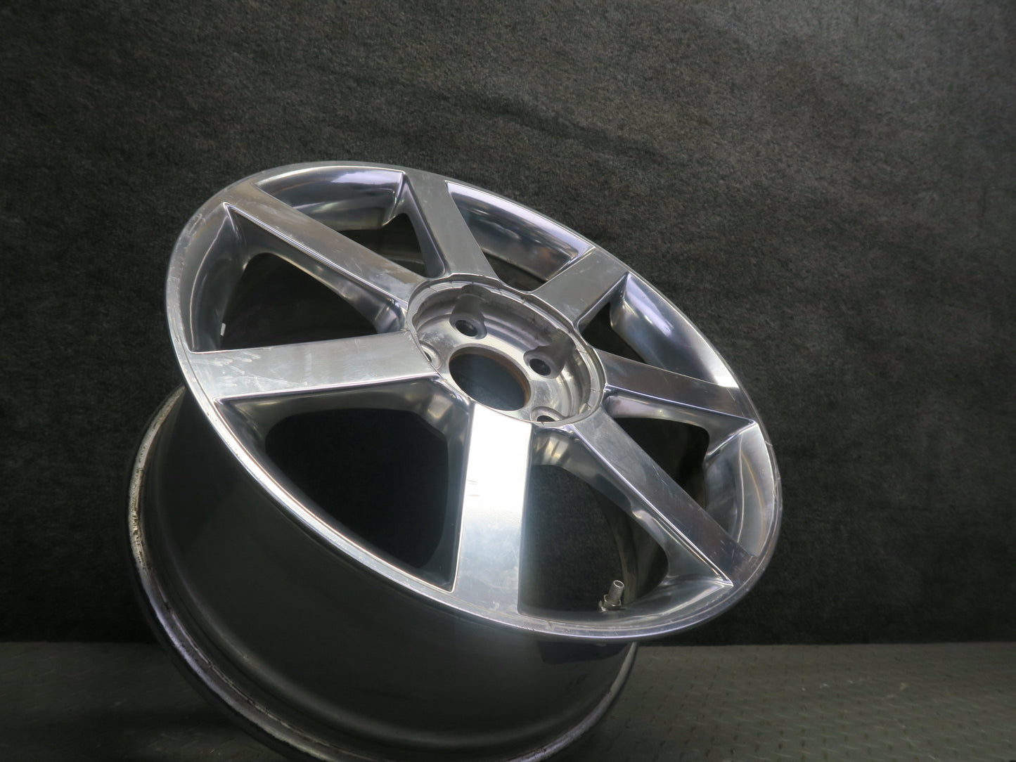 2004-2008 Cadillac XLR Factory R18 18" 7-SPOKE Alloy Wheel Rim 18X8J ET61