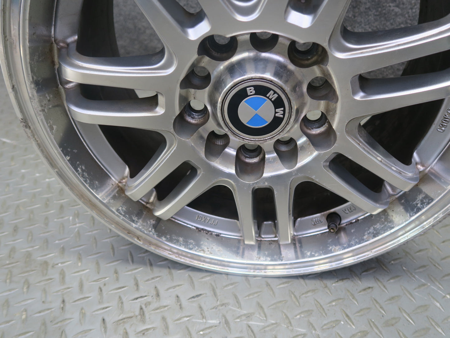 01-06 BMW E46 M3 Replica Aftermarket R15" Chrome Wheel Rim 16x7JJ 5x120